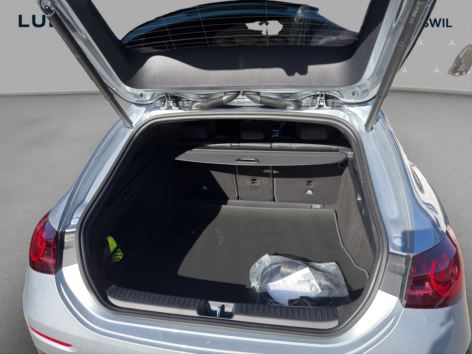 MERCEDES-BENZ CLA Shooting Brake 350 4Matic 85 kWh EQ - 14