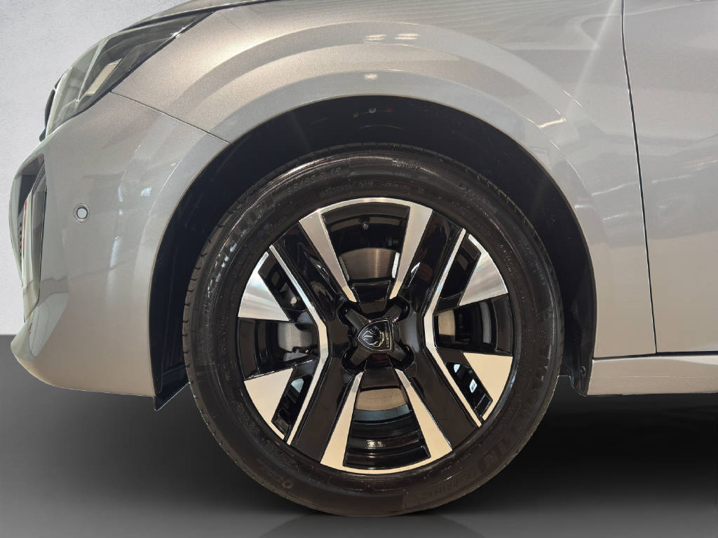 PEUGEOT 208 1.2 Hybrid Allure - 7