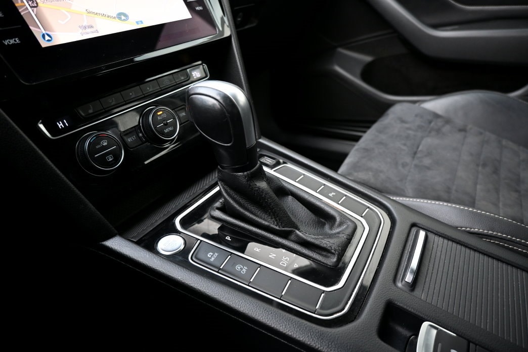 VW Passat 2.0 TDI BMT Elegance DSG - 10