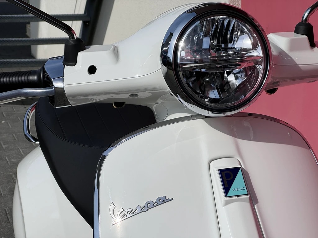 PIAGGIO Vespa Primavera 50 (45km/h) - 10