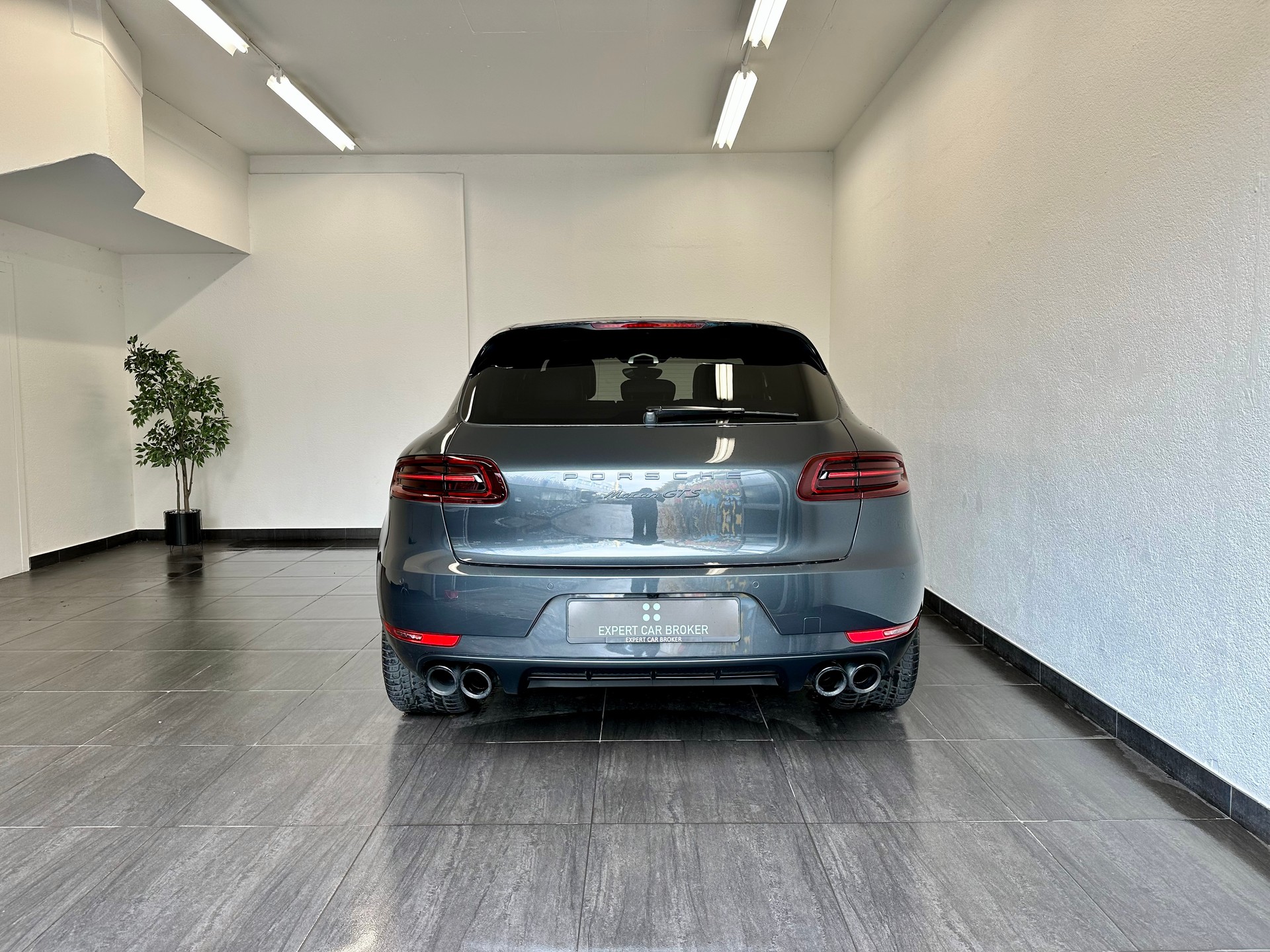 PORSCHE Macan GTS PDK - 11
