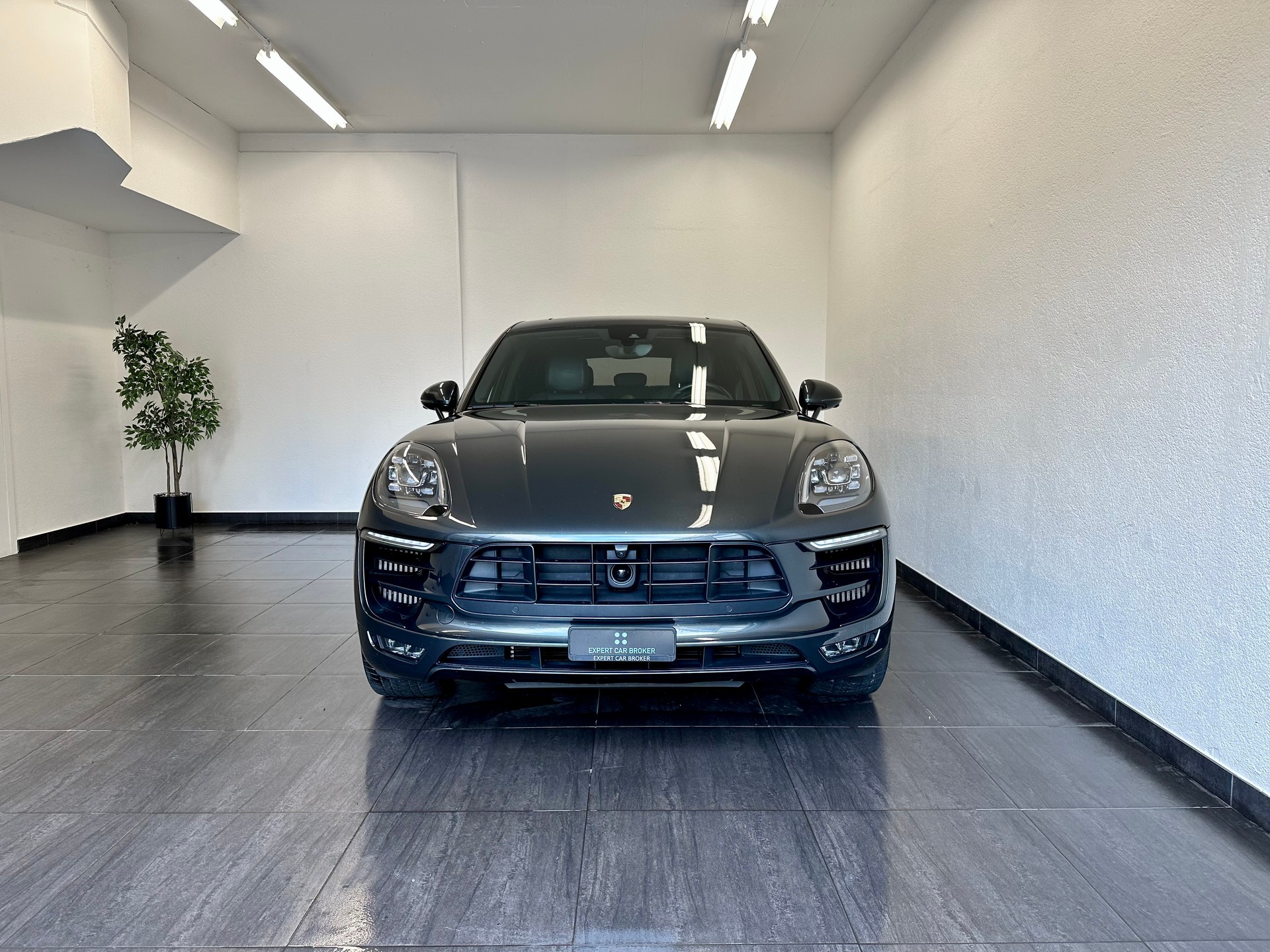 PORSCHE Macan GTS PDK - 4