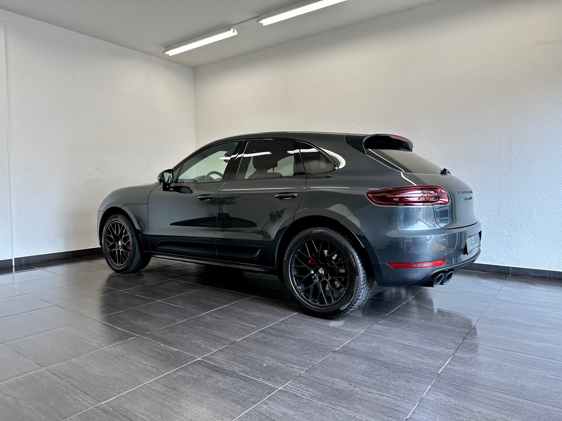 PORSCHE Macan GTS PDK - 8