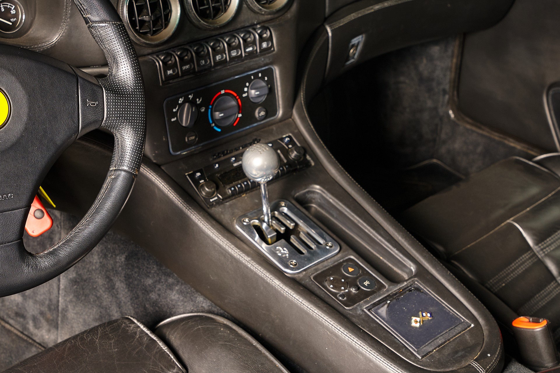 FERRARI F550 Maranello - 16