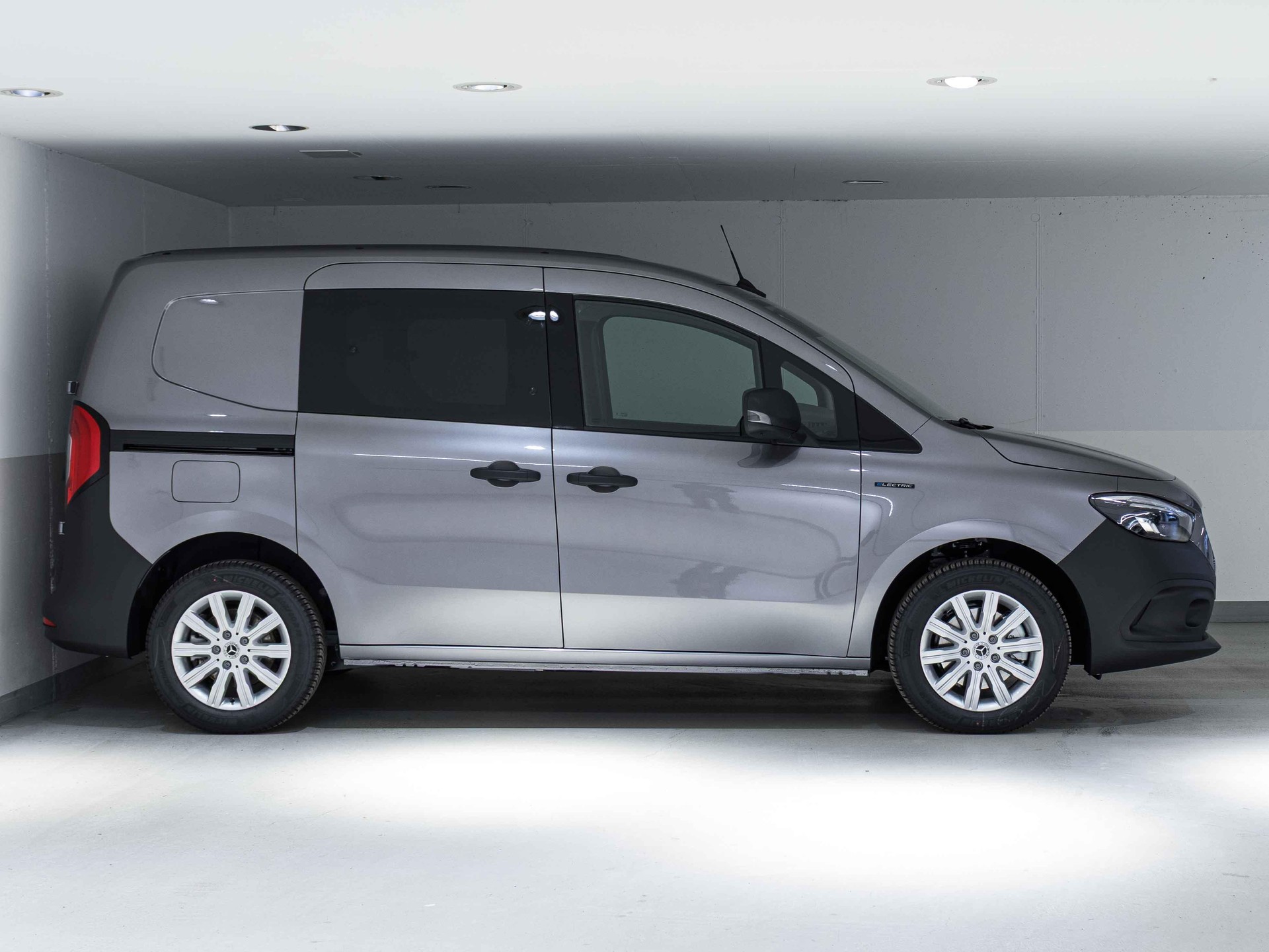 MERCEDES-BENZ eCitan Kasten BASE Standard - 2