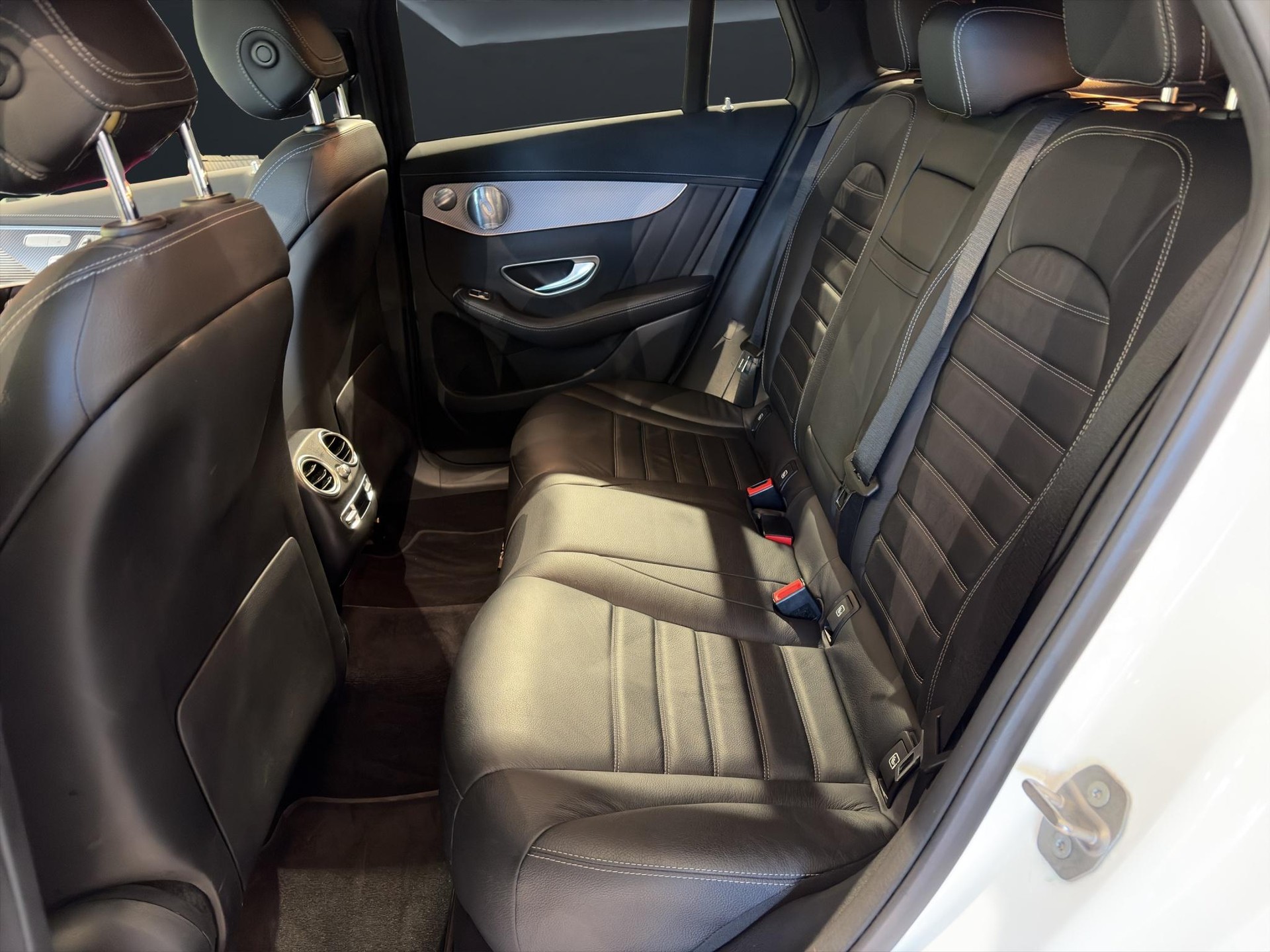 MERCEDES-BENZ EQC 400 AMG Line 4matic - 12