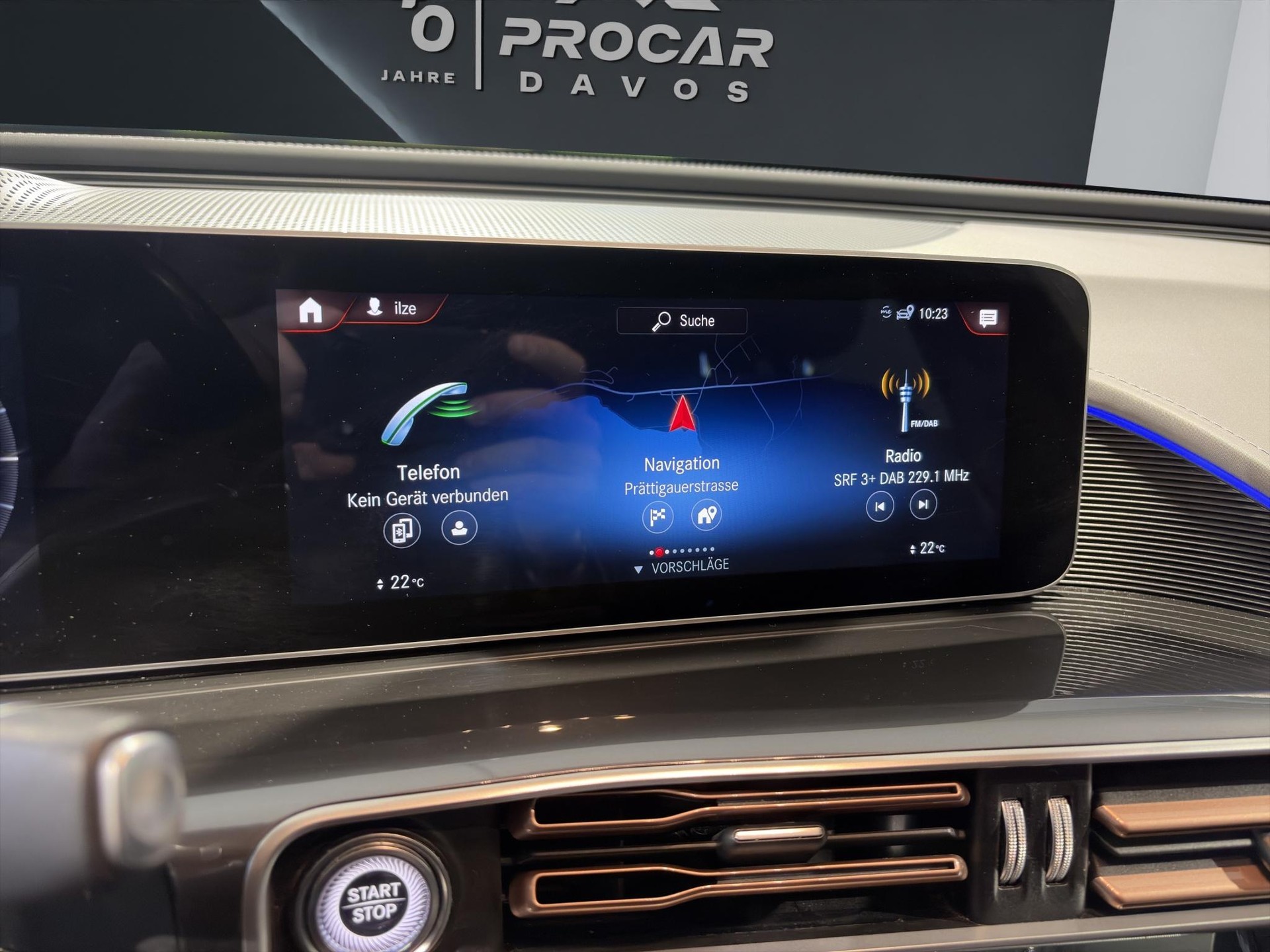 MERCEDES-BENZ EQC 400 AMG Line 4matic - 10