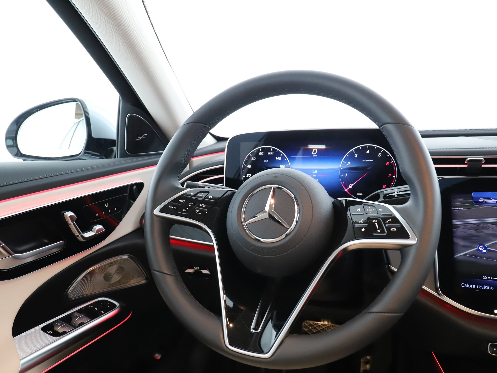 MERCEDES-BENZ E 450 T 9G-Tronic 4Matic - 13