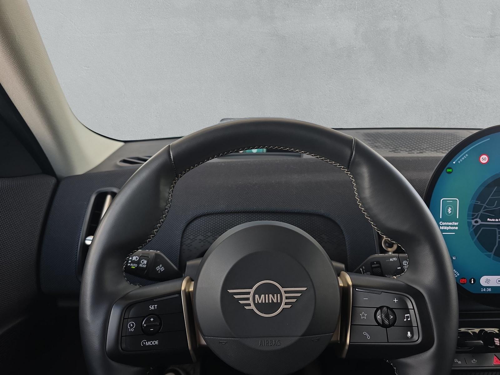 MINI Countryman S ALL4 2.0i U25 (CH) - 18