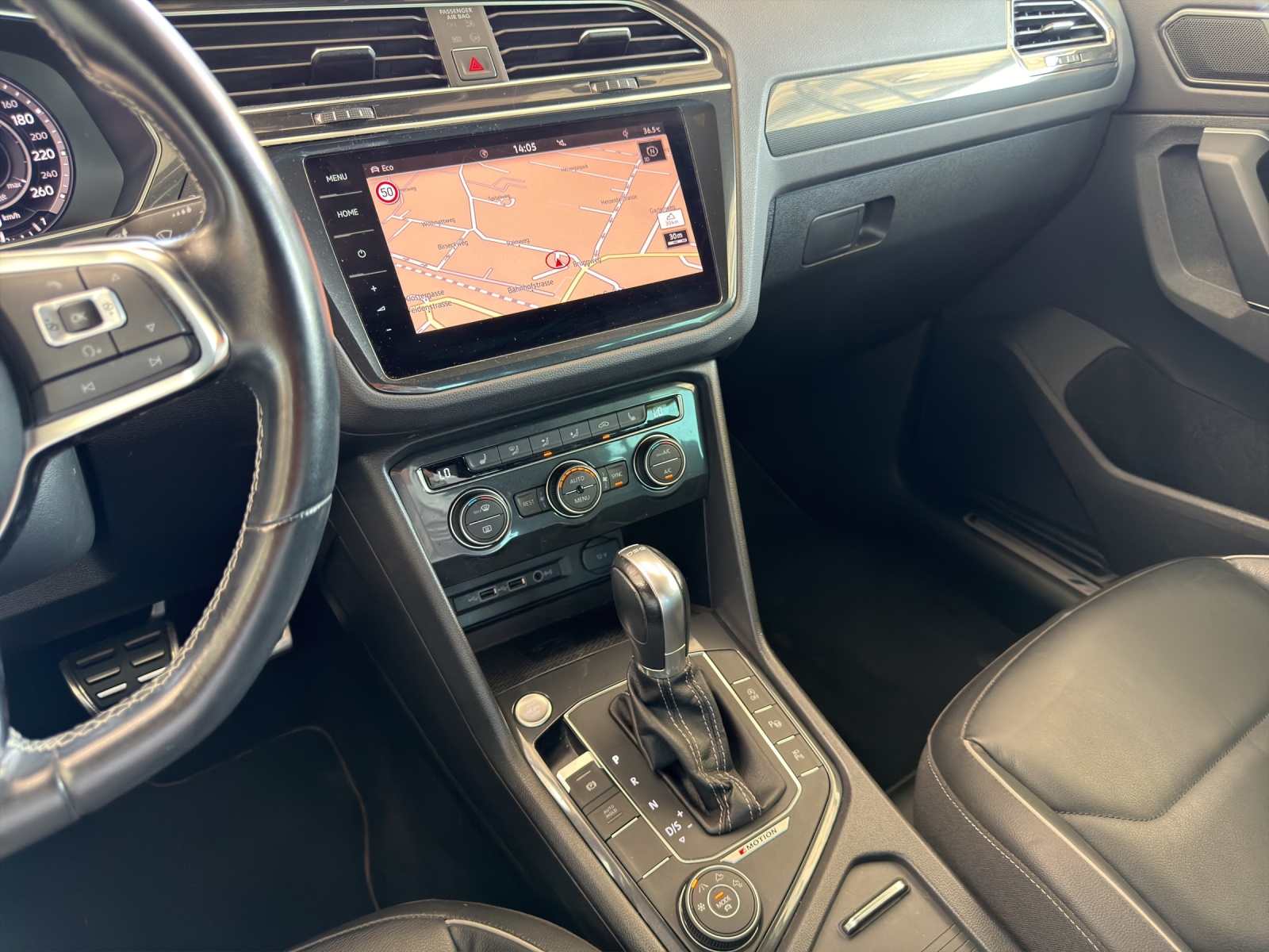 VW Tiguan 2.0TSI Highline 4Motion DSG - 9