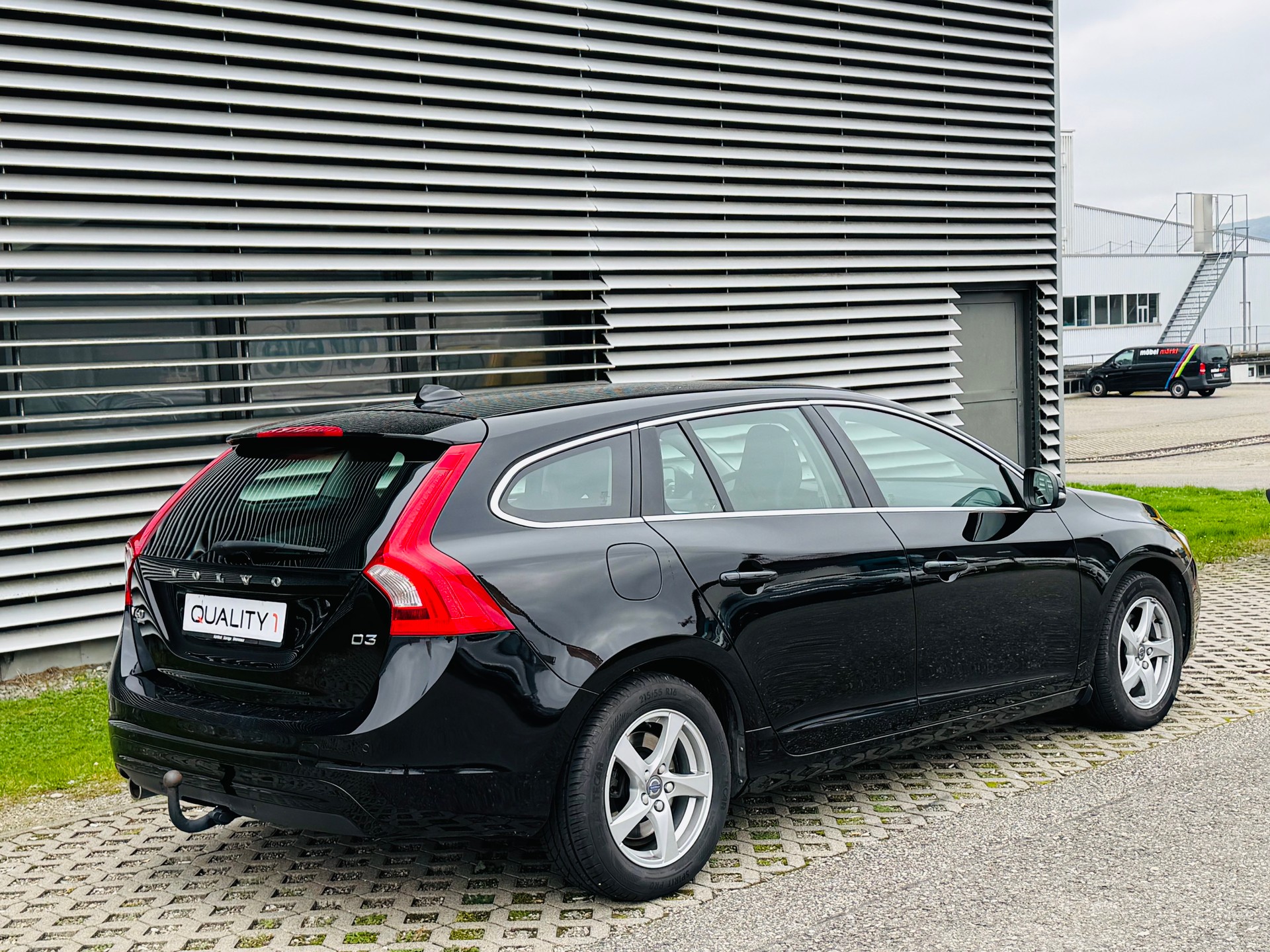 VOLVO V60 D3 Summum Geartronic - 6
