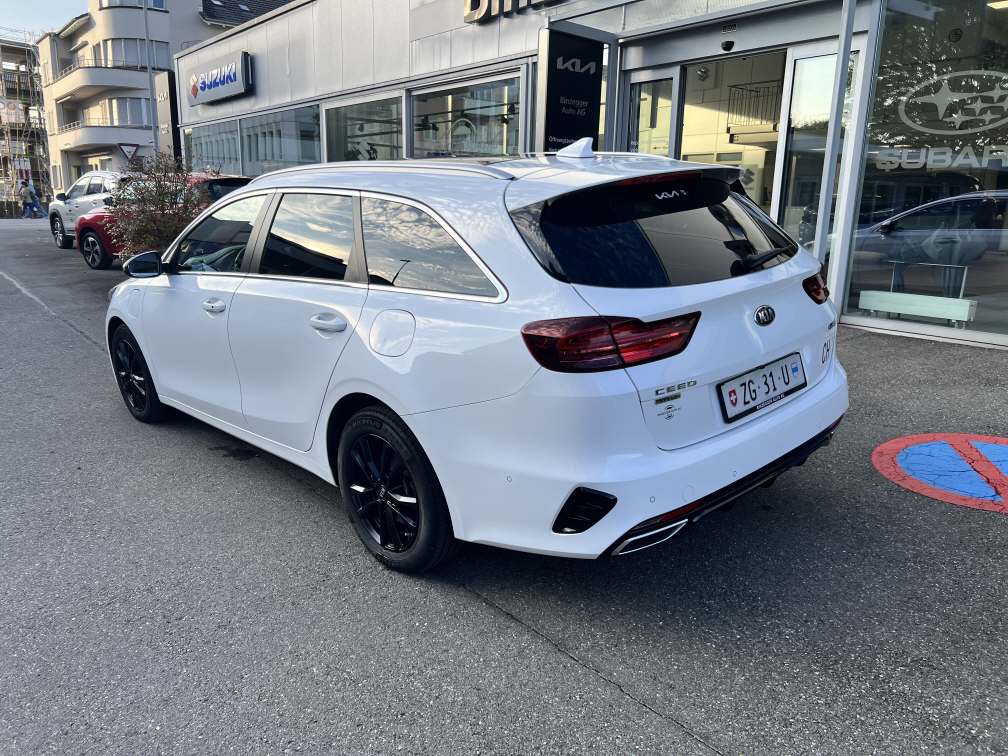 KIA Ceed SW 1.6 GDi Plug-in Hybrid Style - 4