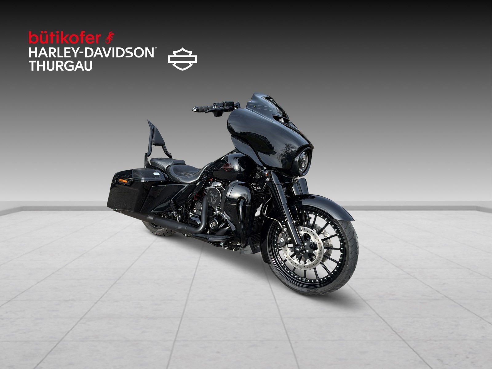 HARLEY-DAVIDSON FLHXS Street Glide Special 114