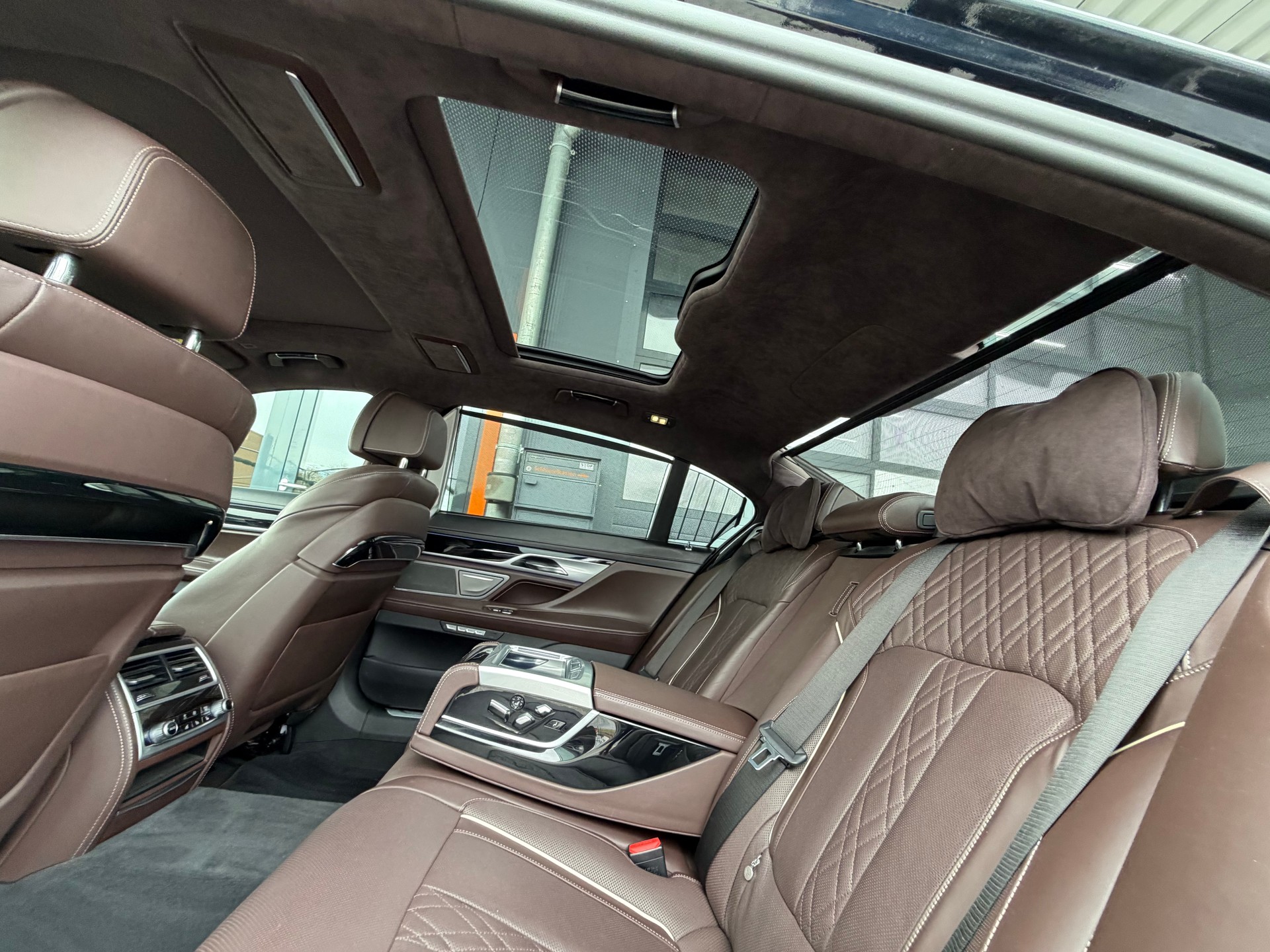 BMW 750Li xDrive Steptronic - 13