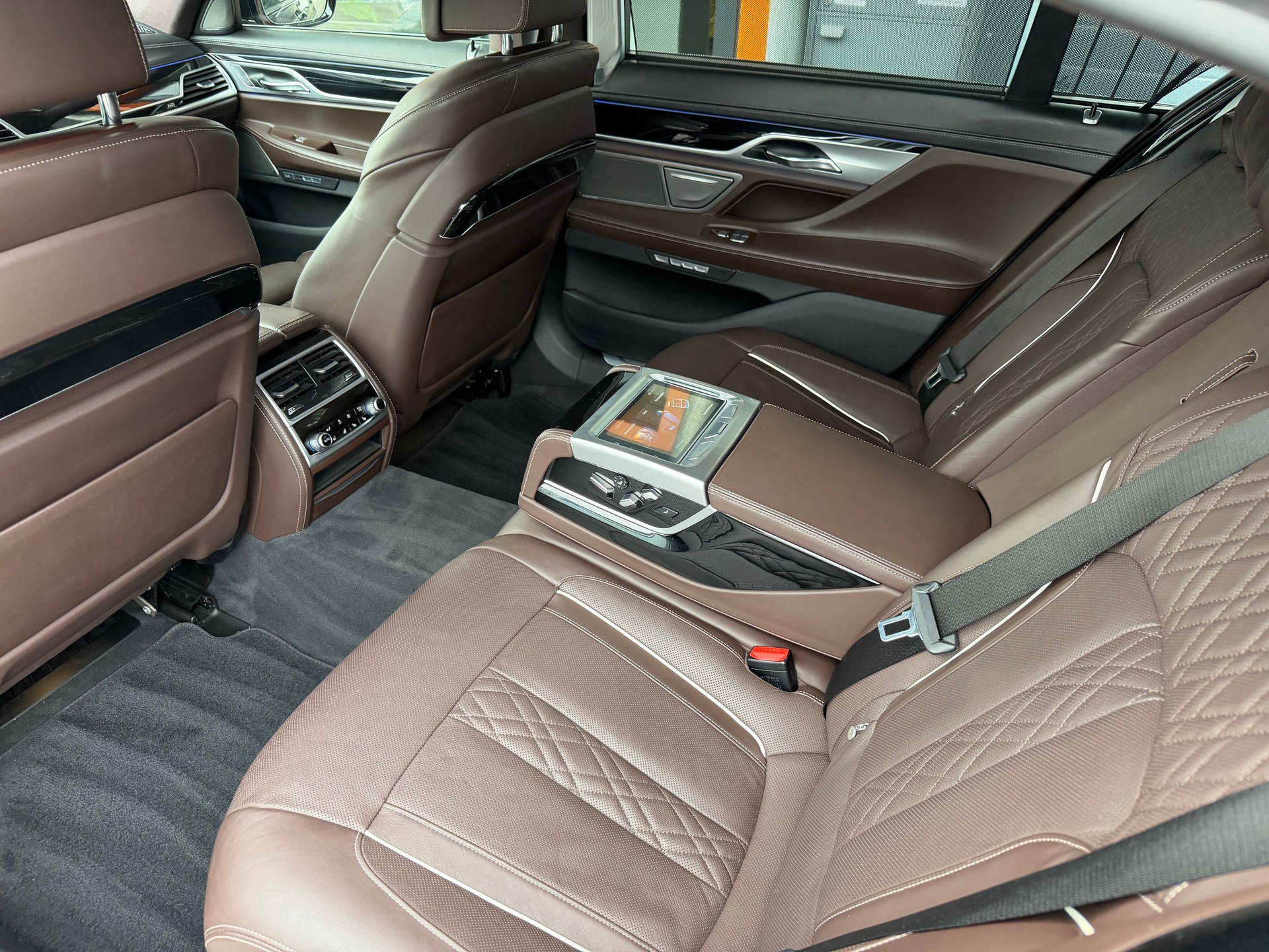 BMW 750Li xDrive Steptronic - 7