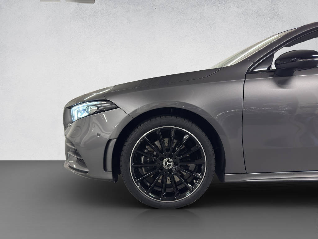 MERCEDES-BENZ A 250 e AMG Line - 7