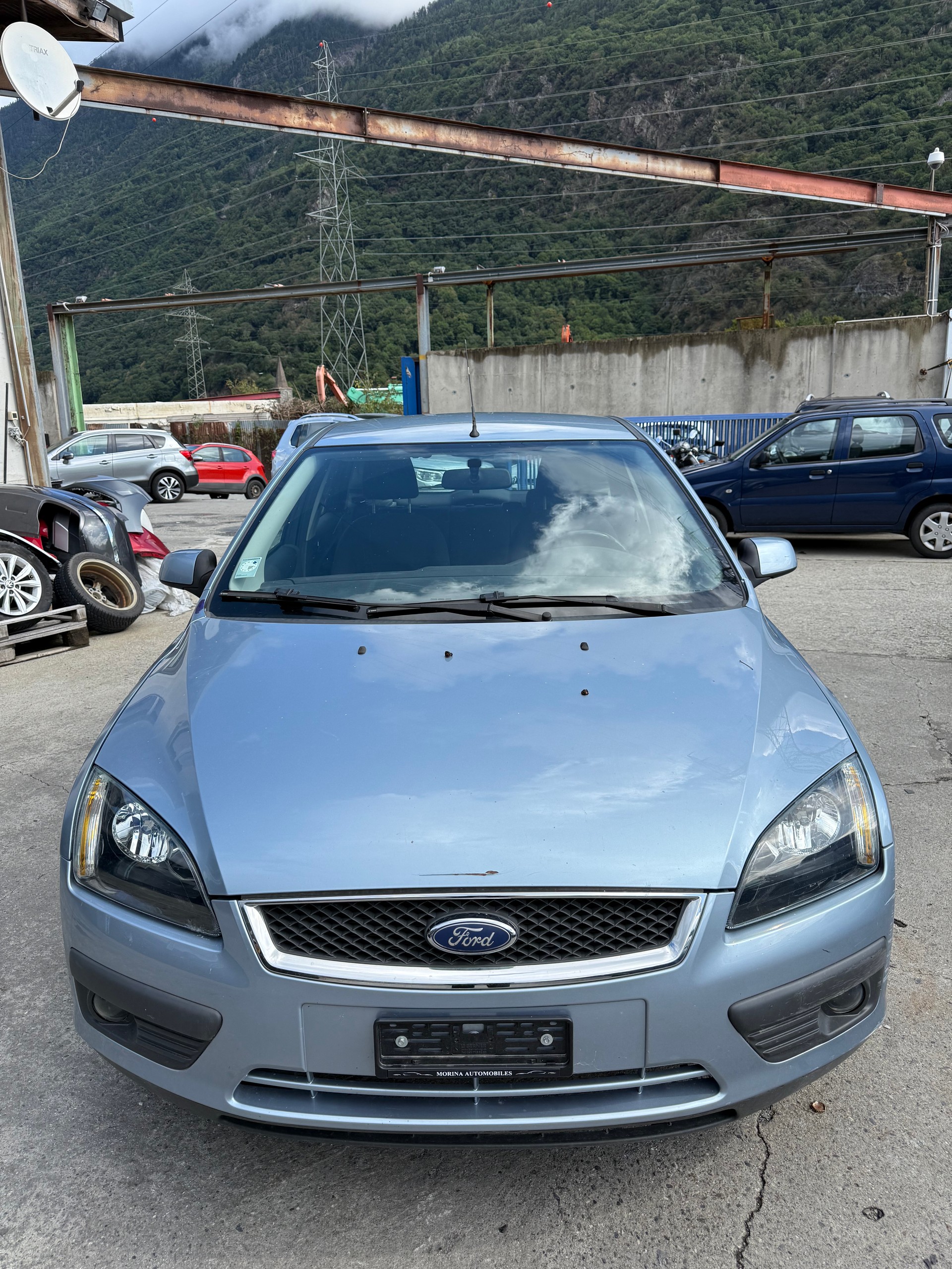 FORD Focus 2.0i Trend - 2