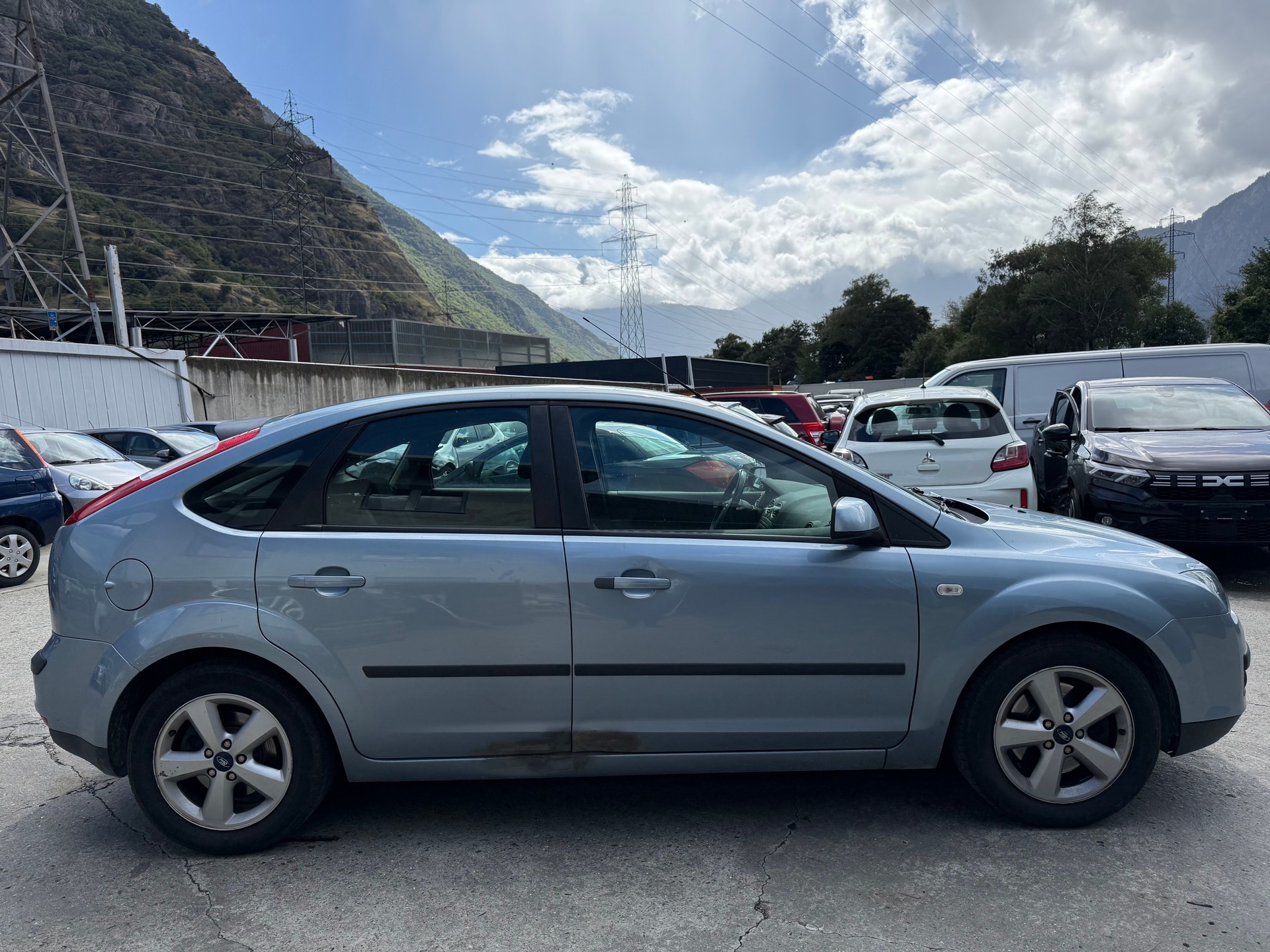 FORD Focus 2.0i Trend - 4
