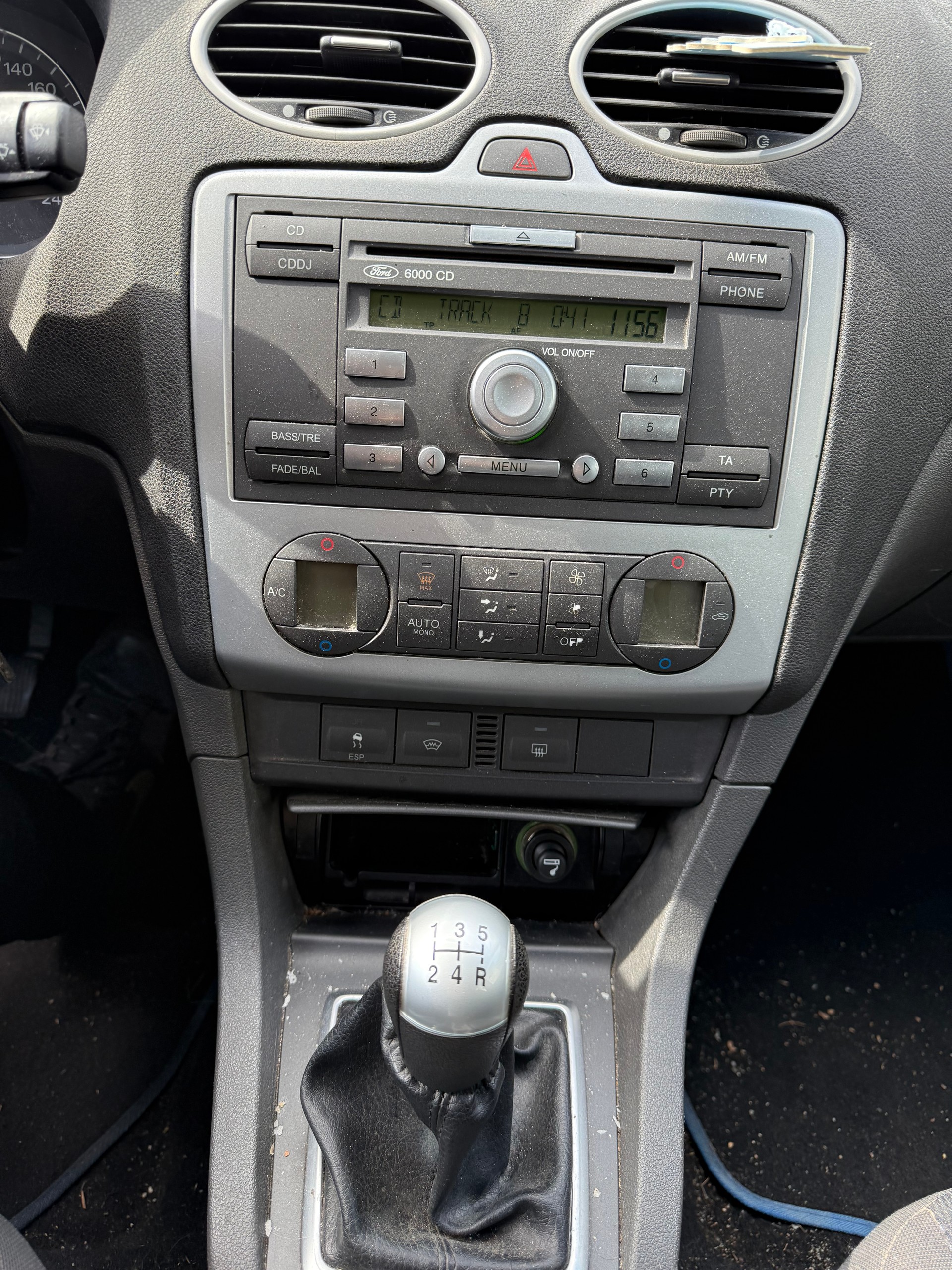 FORD Focus 2.0i Trend - 14