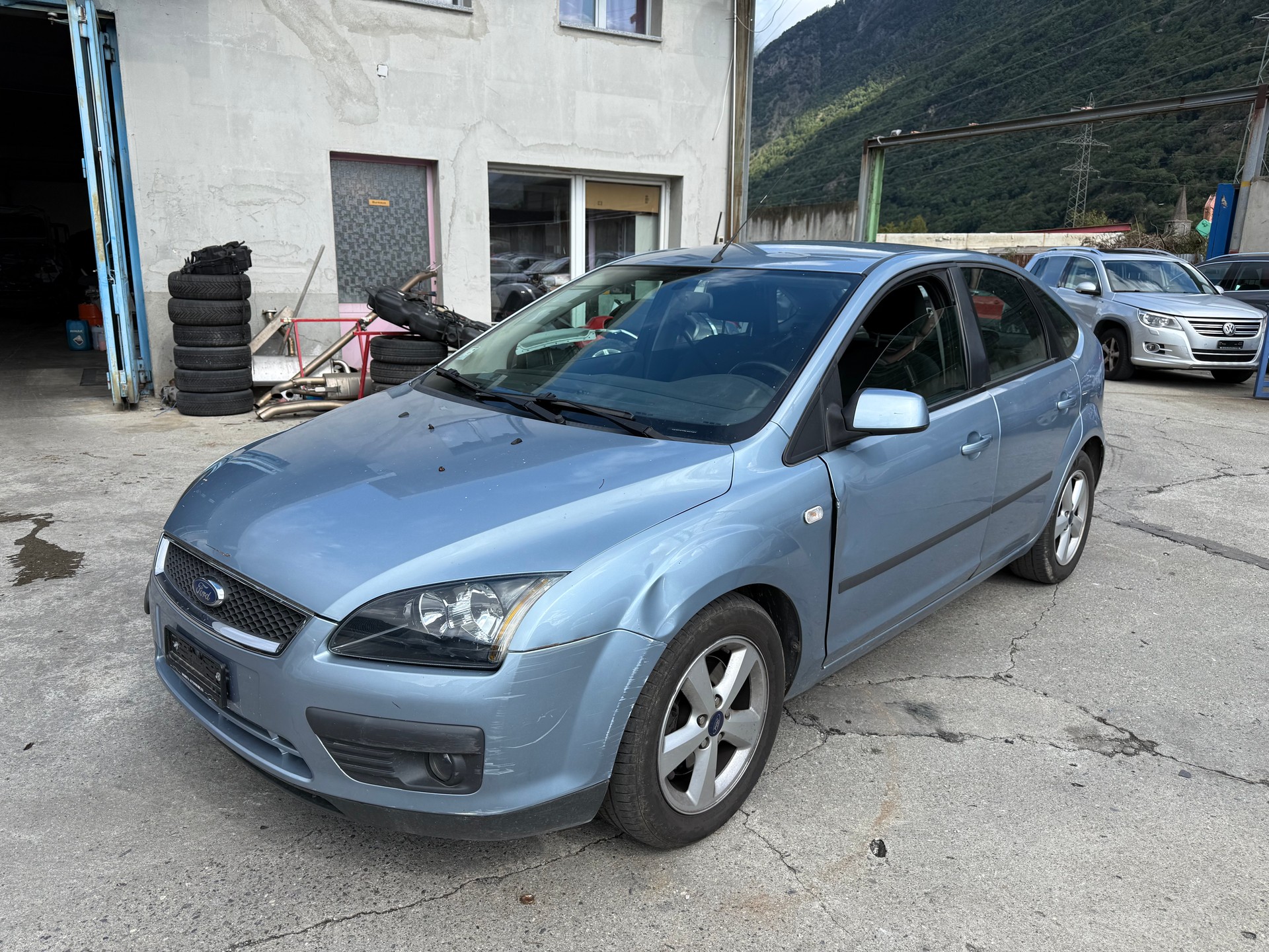 FORD Focus 2.0i Trend
