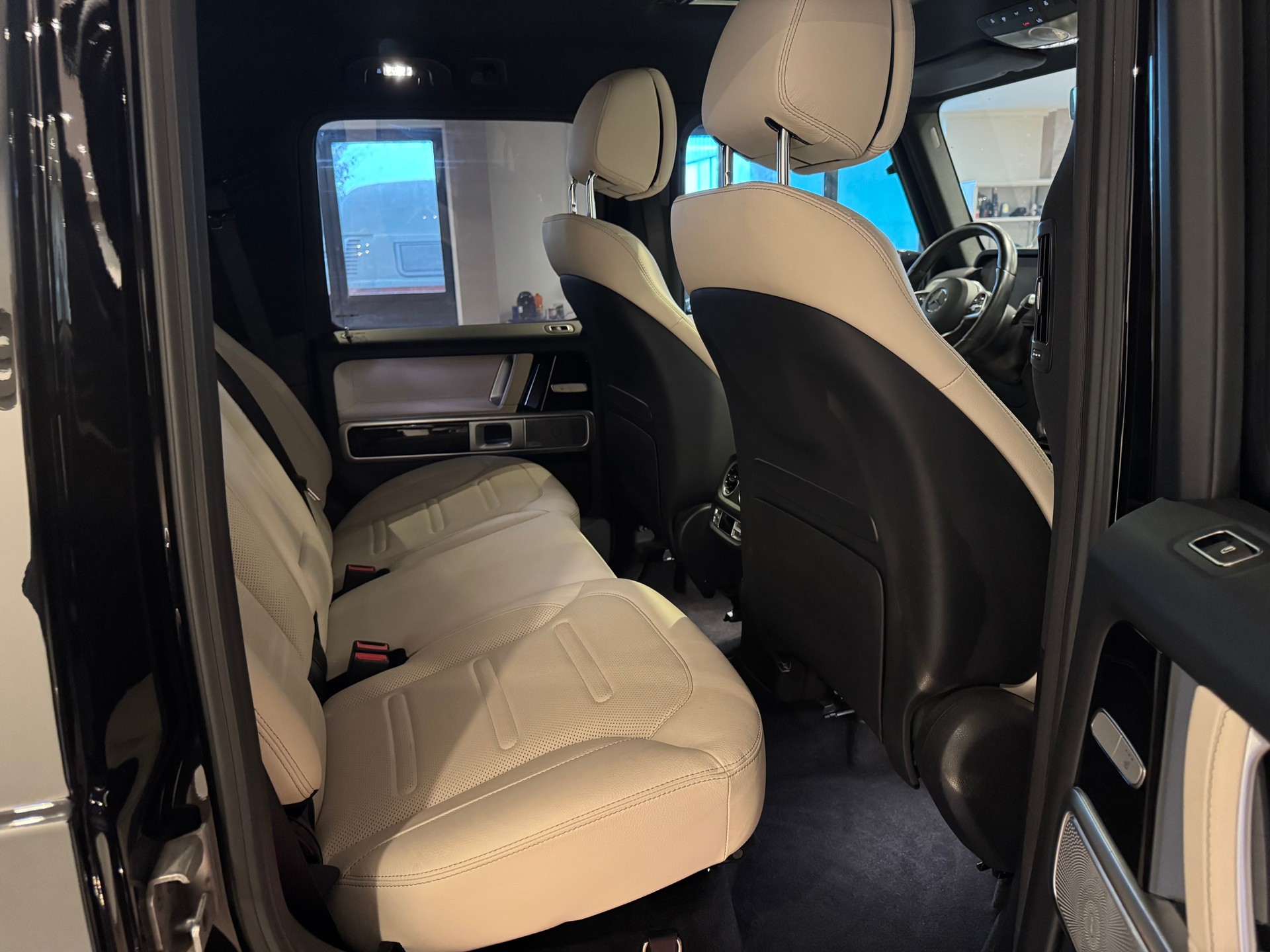 MERCEDES-BENZ G 400 d - 12