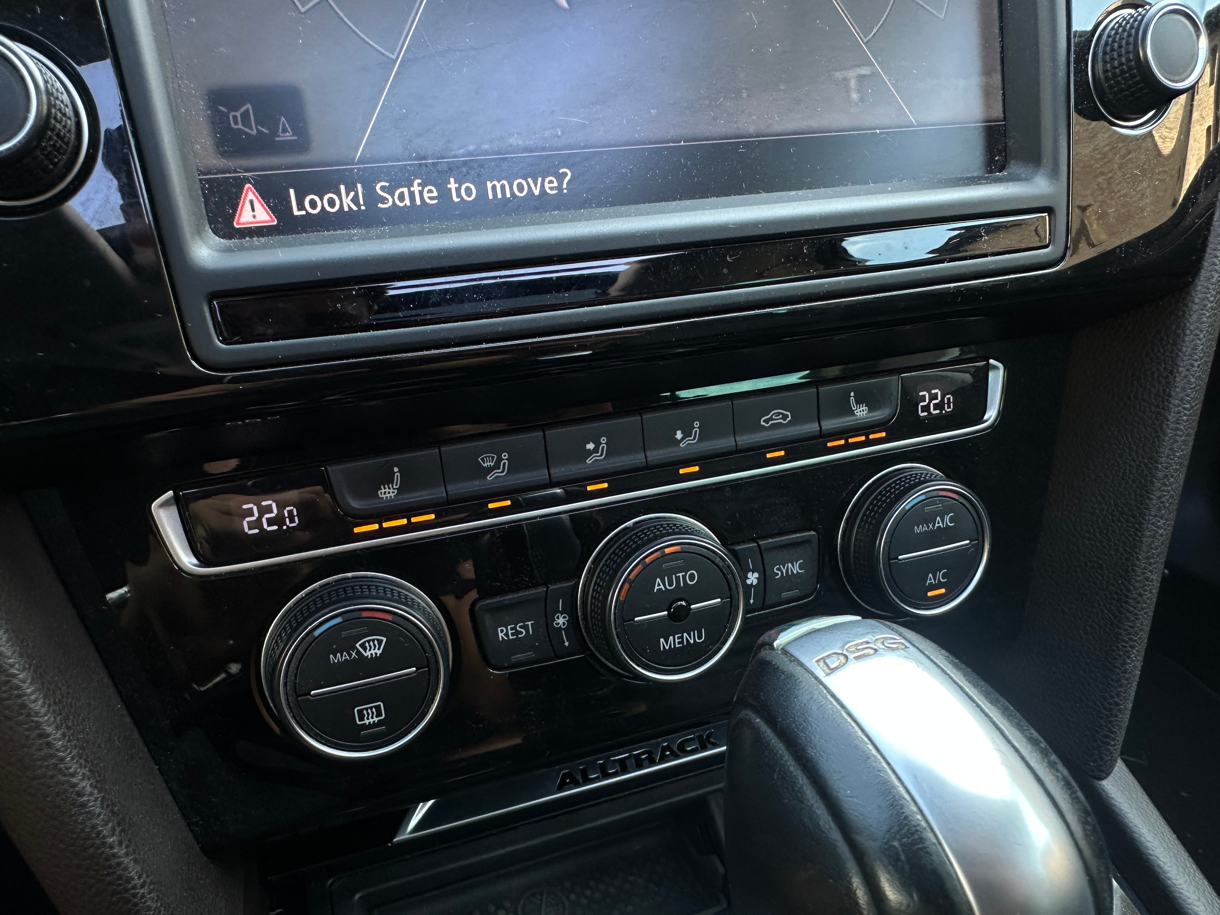 VW PASSAT 27