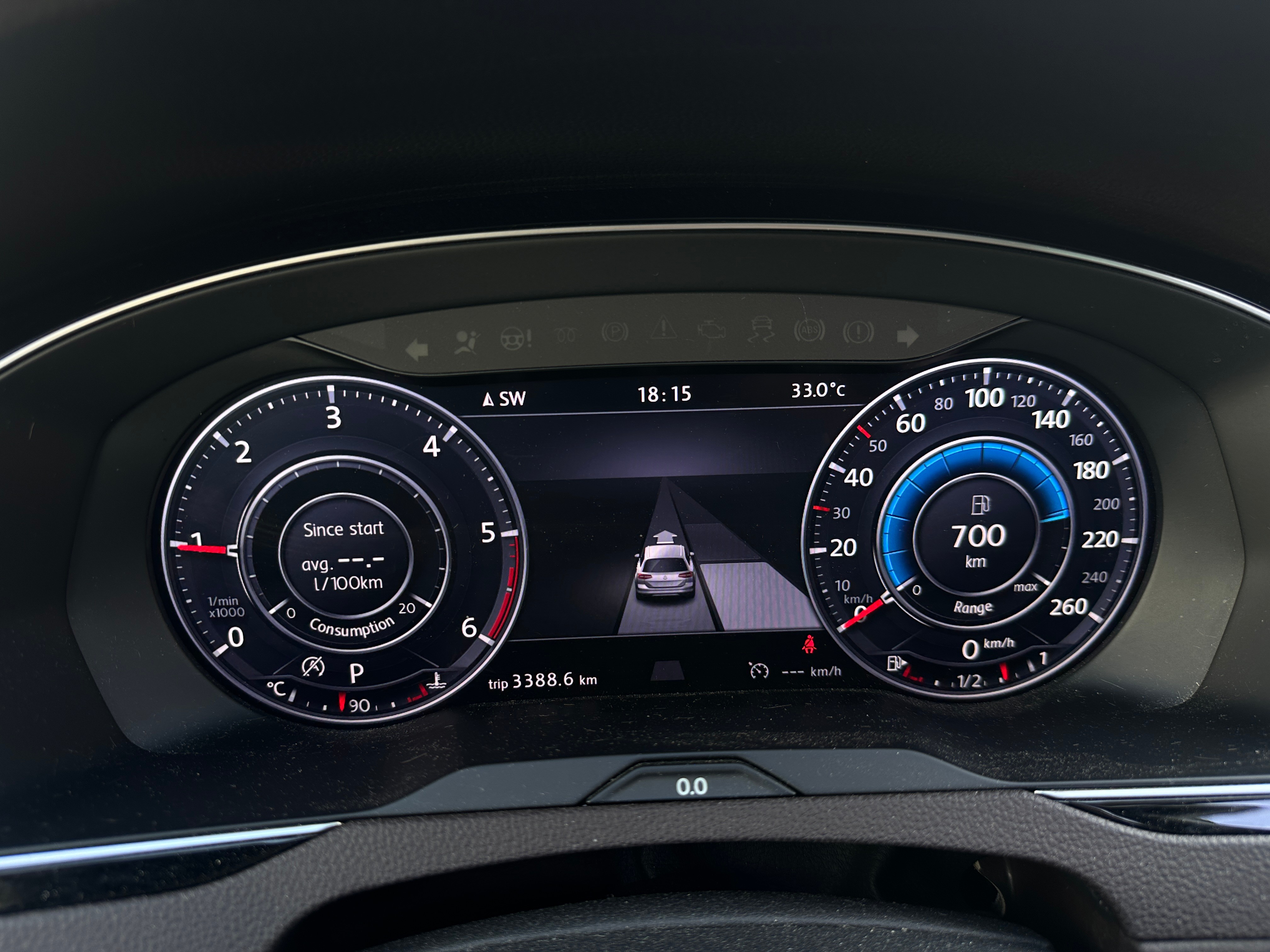 VW PASSAT 29