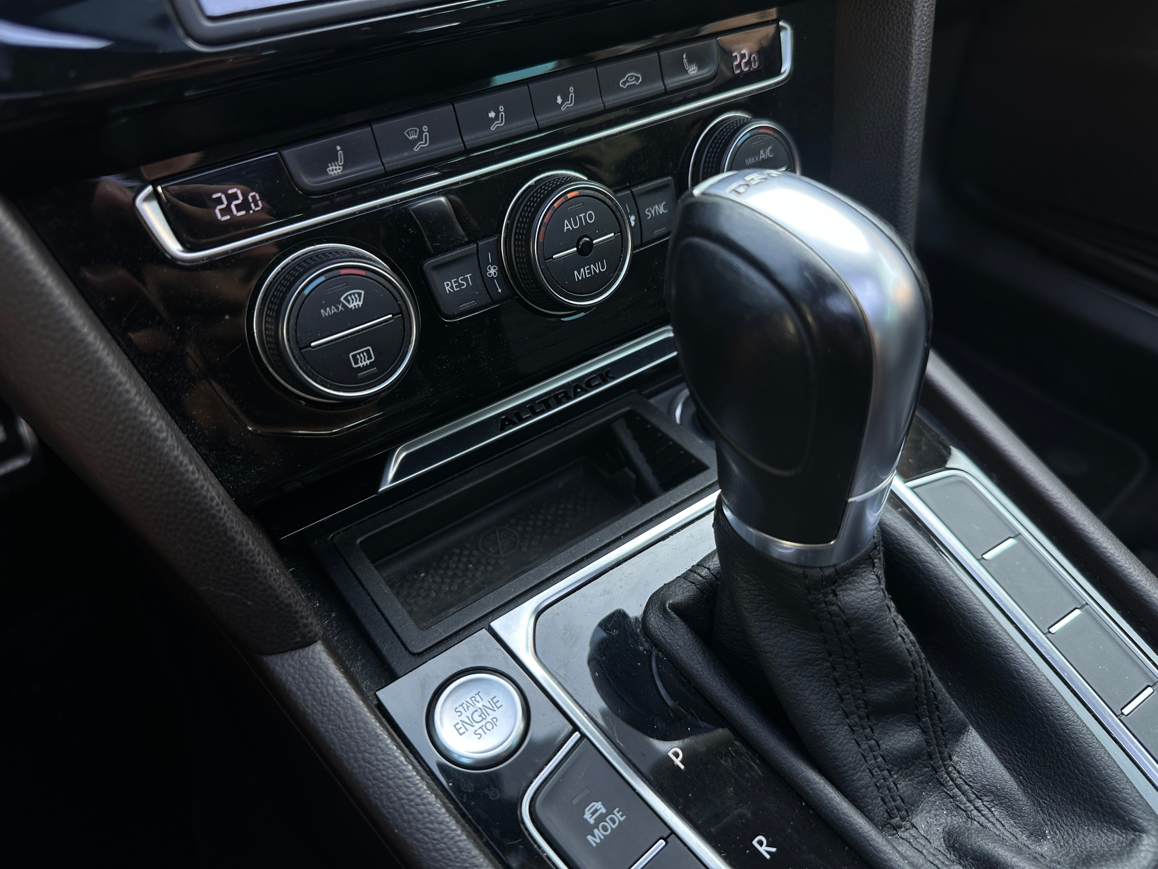 VW PASSAT 26
