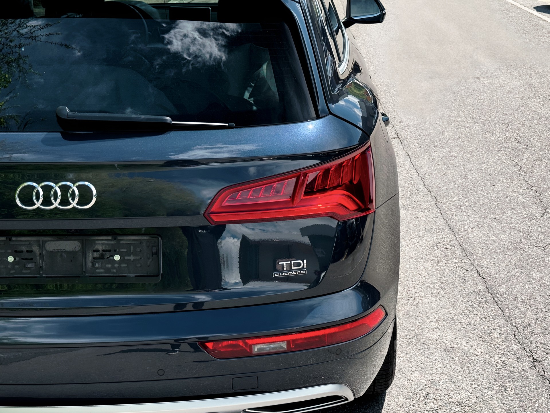 AUDI Q5 2.0 TDI sport quattro S-tronic - 9