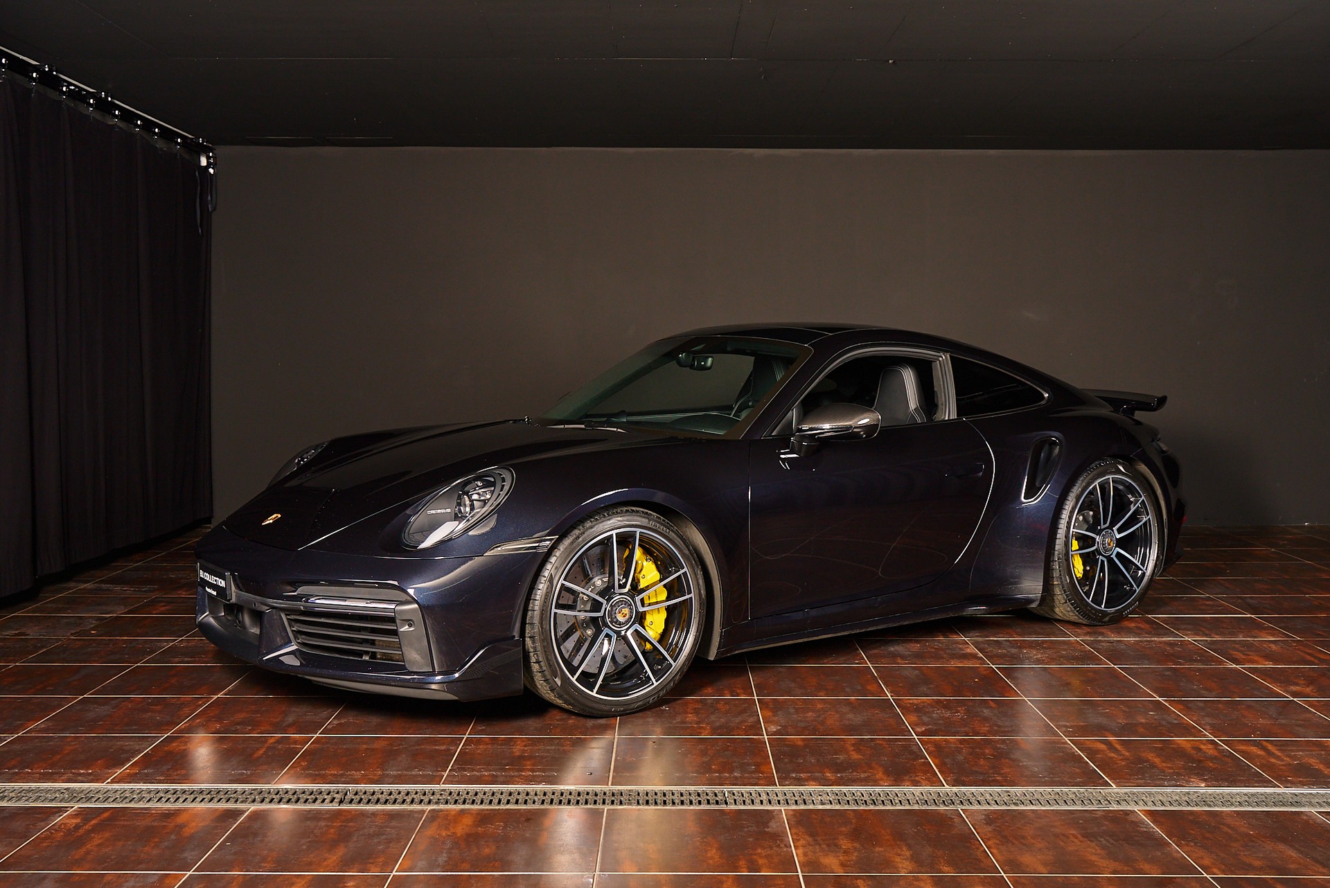 PORSCHE 911 Turbo S PDK