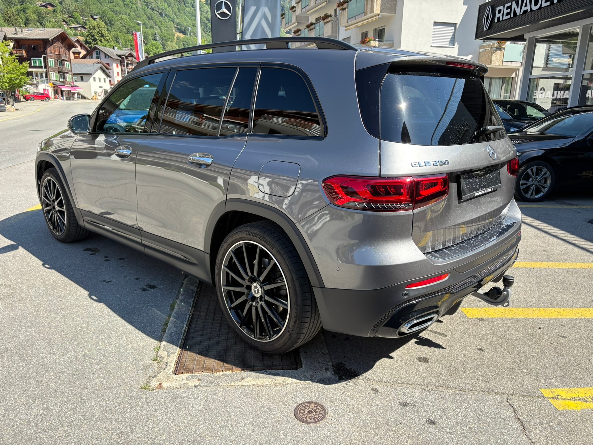 MERCEDES-BENZ GLB 250 4Matic 8G-Tronic - 7