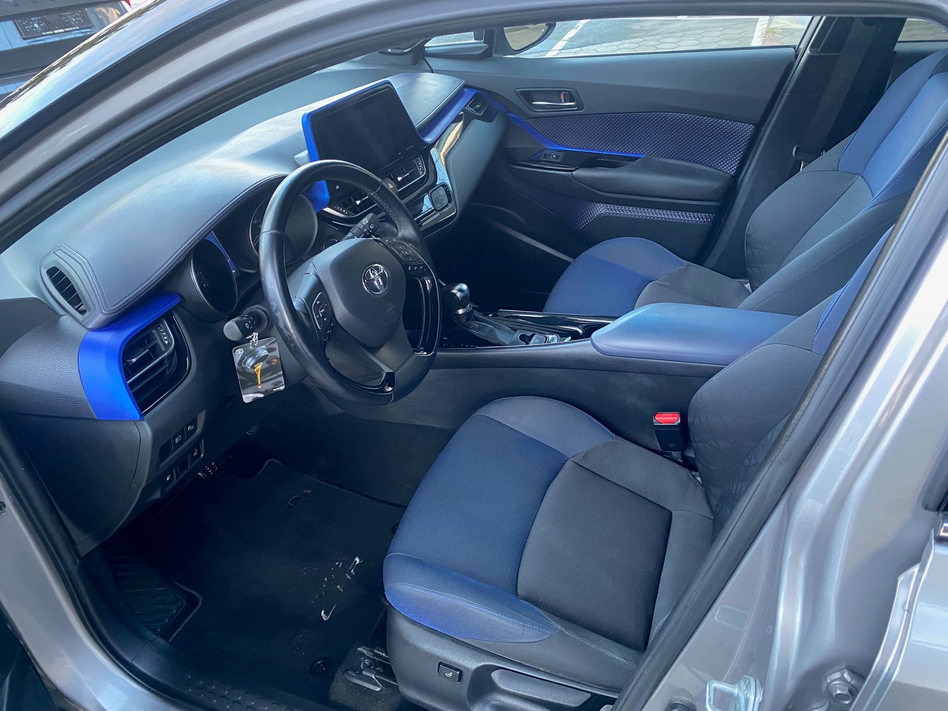 TOYOTA C-HR 1.2 Turbo Style 4WD Multidrive S - 4