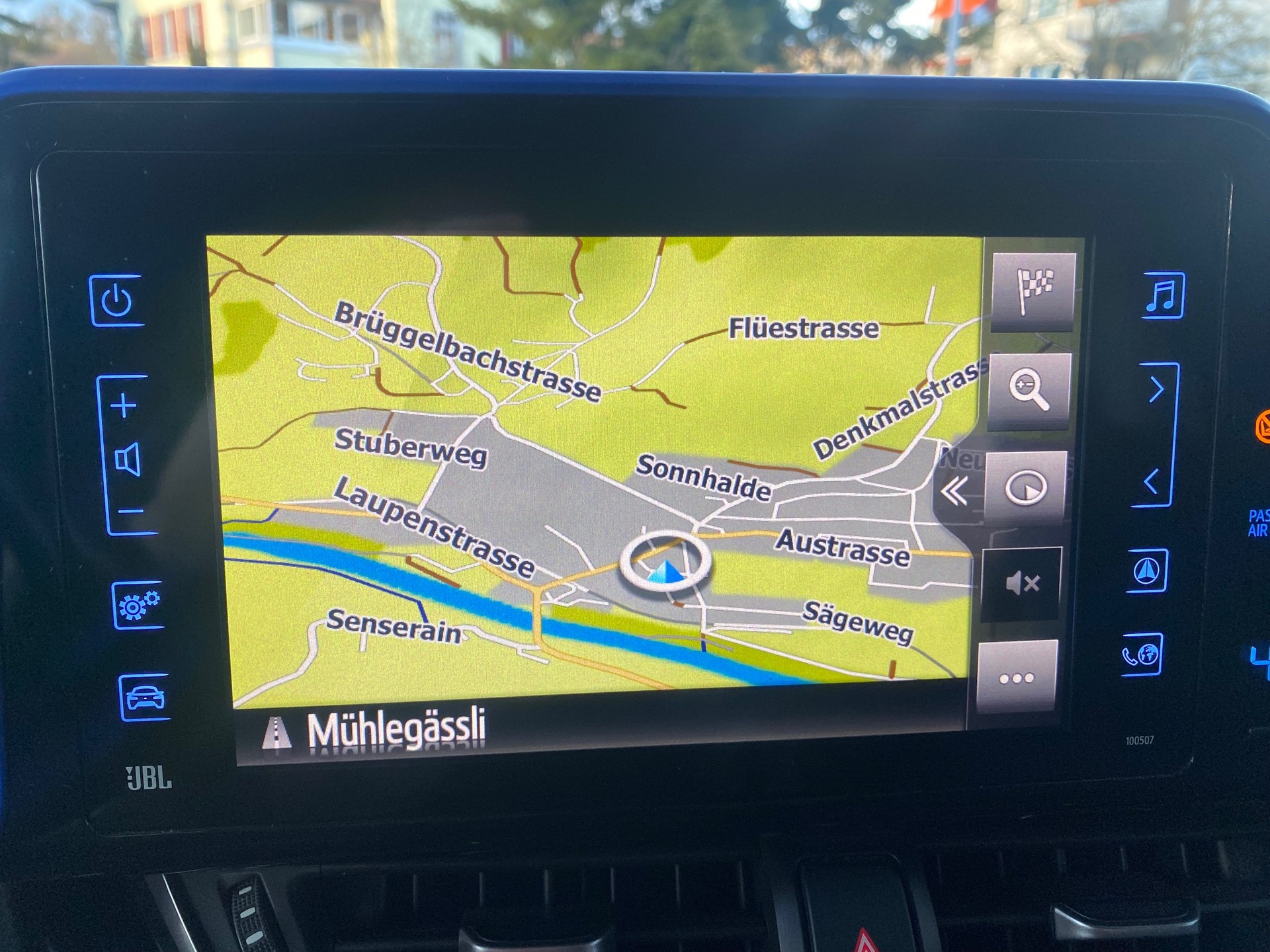 TOYOTA C-HR 1.2 Turbo Style 4WD Multidrive S - 6