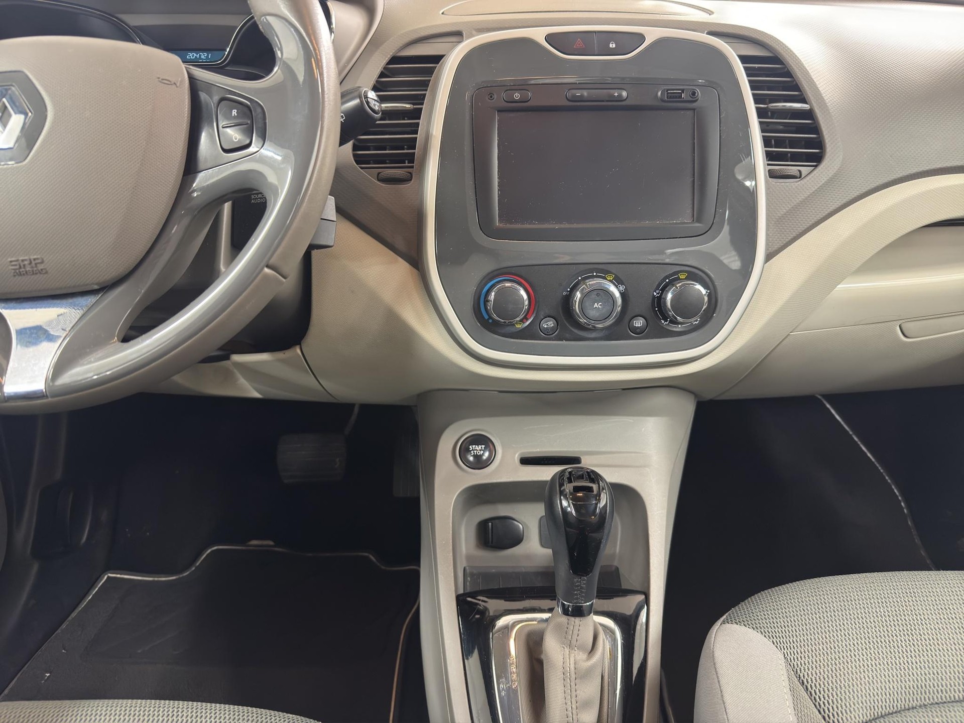 RENAULT Captur 1.2 TCe Dynamique EDC - 12