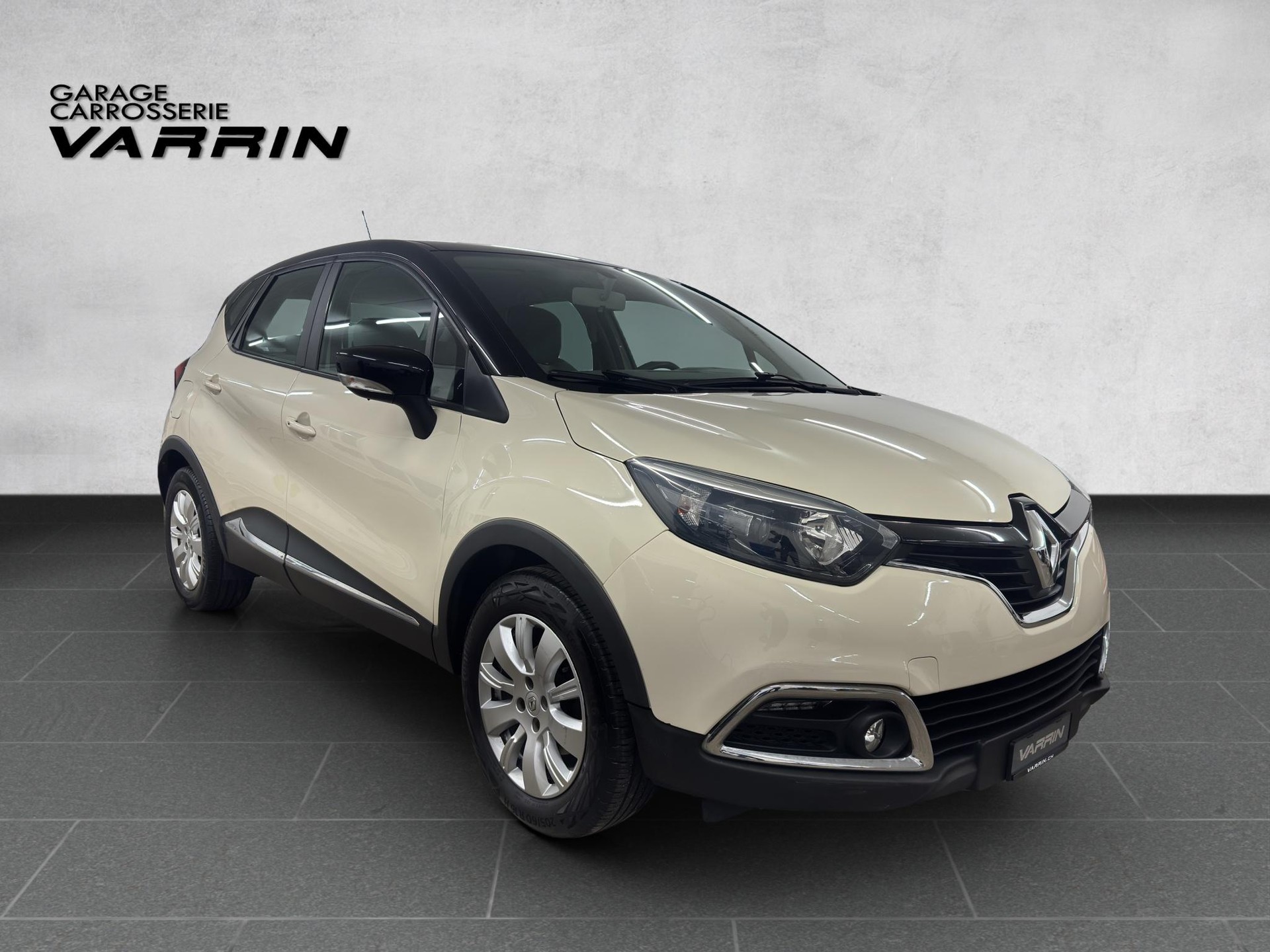 RENAULT Captur 1.2 TCe Dynamique EDC - 8