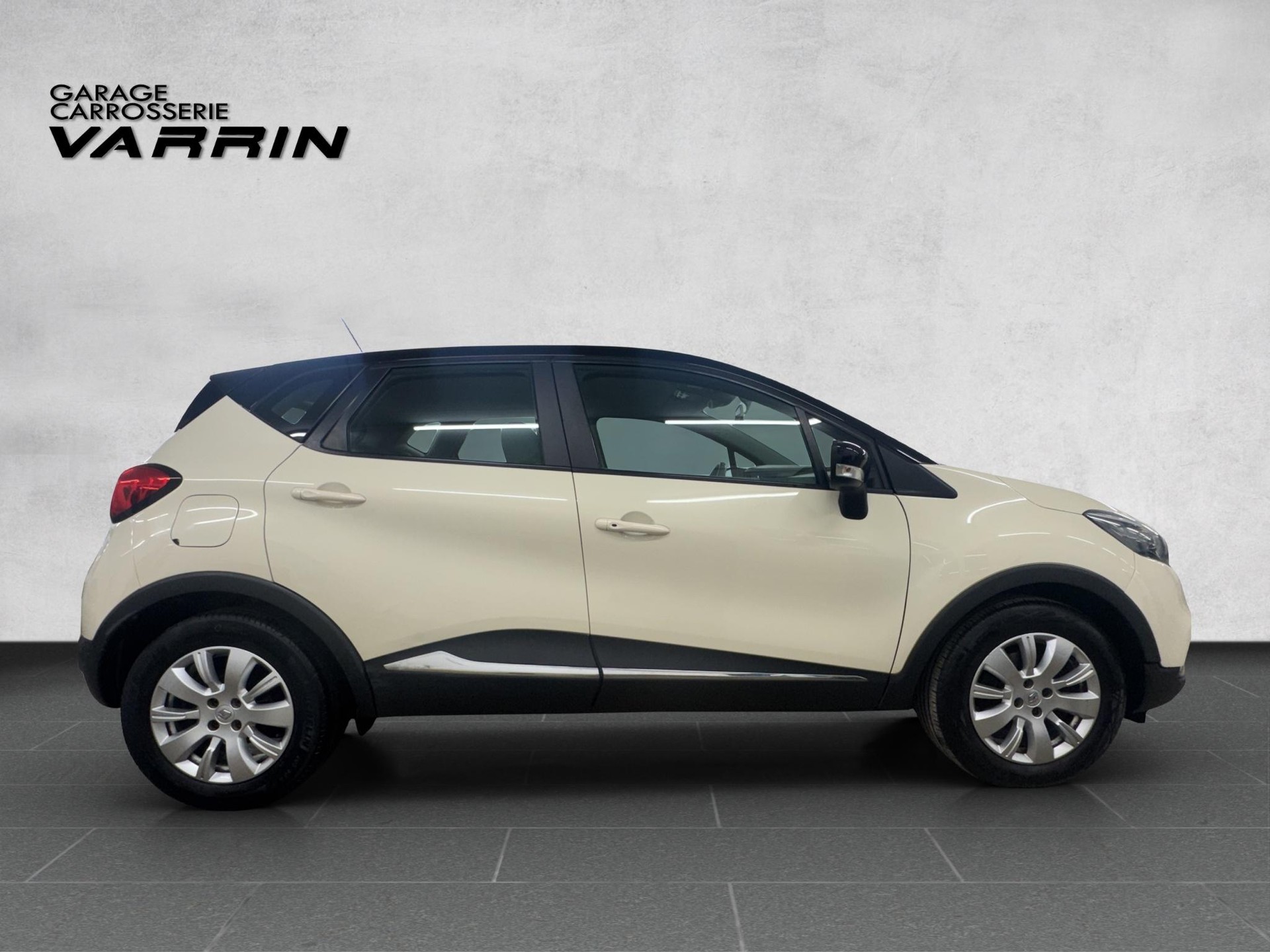 RENAULT Captur 1.2 TCe Dynamique EDC - 7