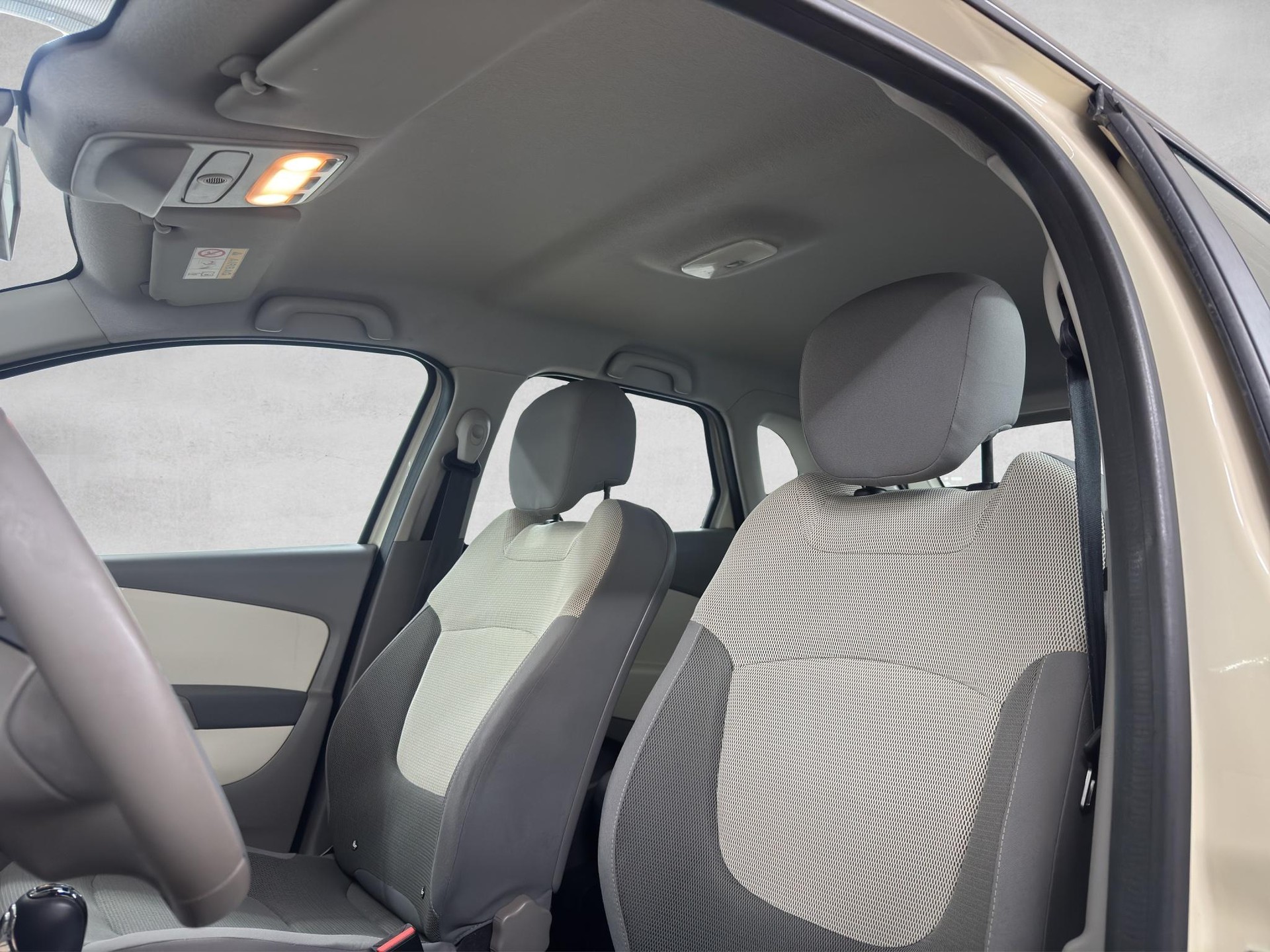 RENAULT Captur 1.2 TCe Dynamique EDC - 14