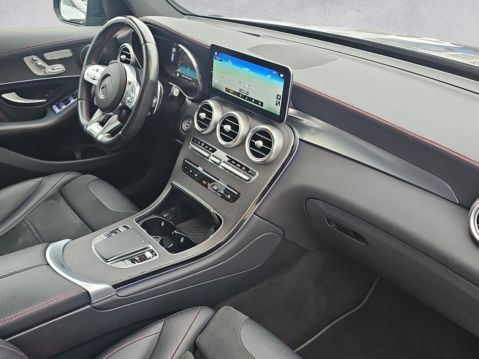 MERCEDES-BENZ GLC 43 AMG 4Matic 9G-Tronic - 10