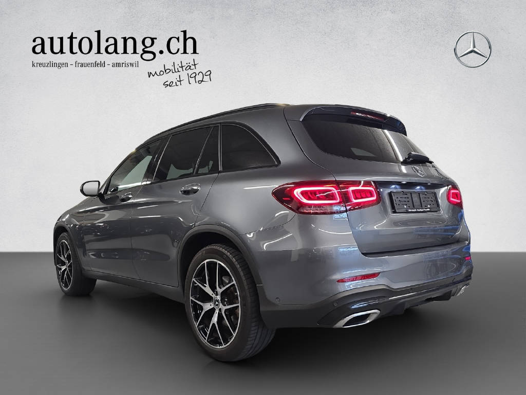 MERCEDES-BENZ GLC 220 d AMG Line 4Matic - 3