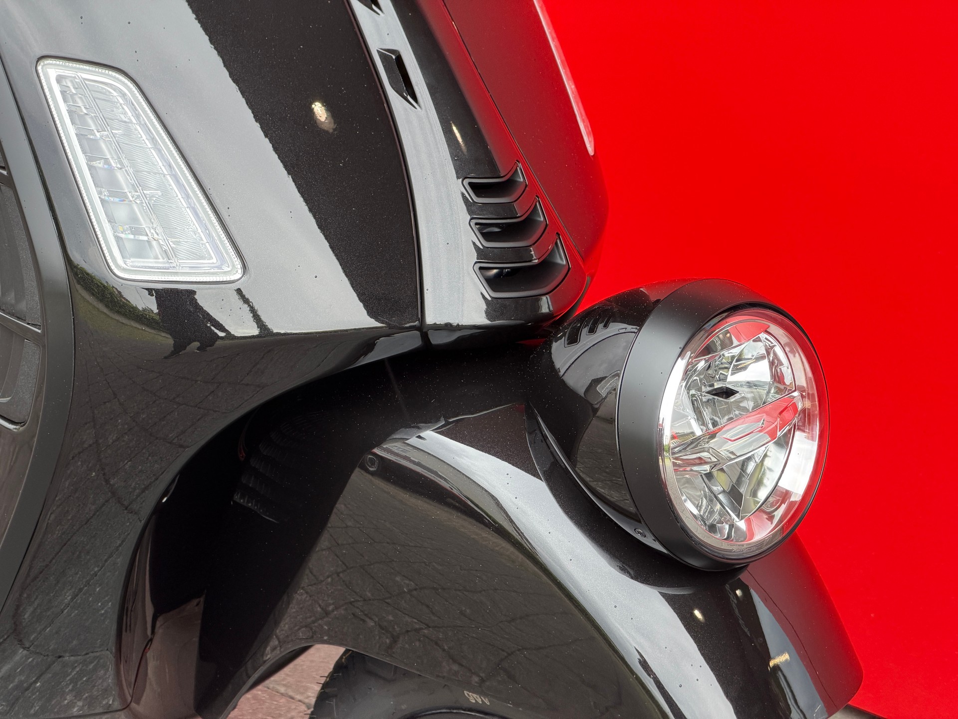 PIAGGIO Vespa GTV 300 ''Notte'' - 6