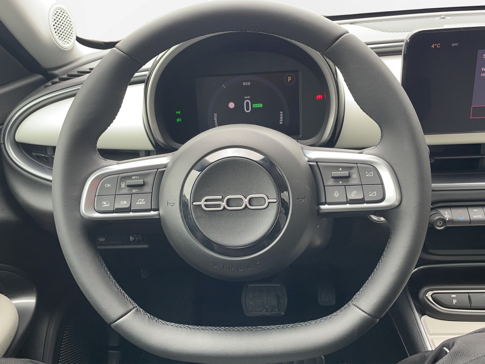 FIAT 600 1.2 Hybrid La Prima - 9