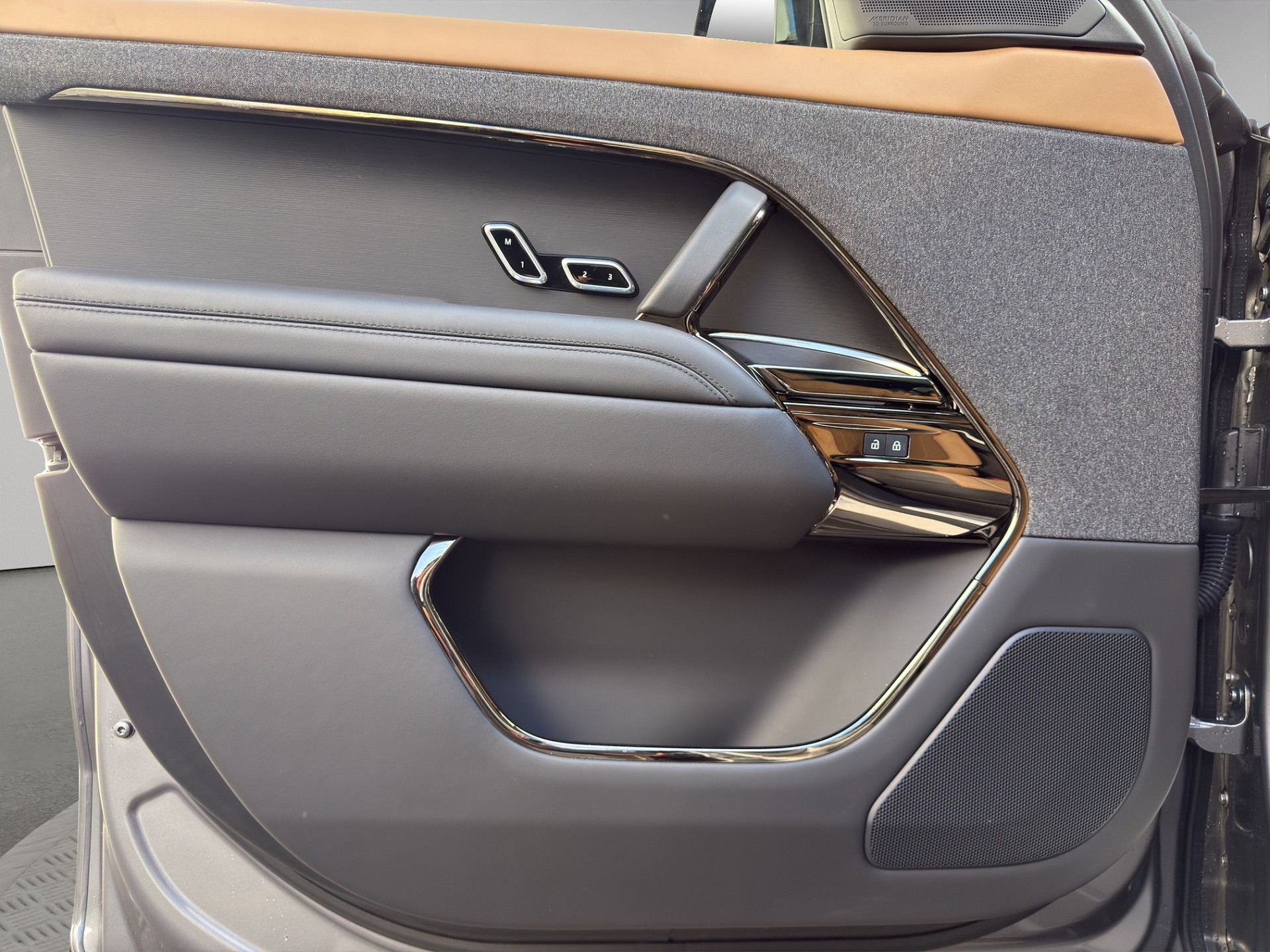 LAND ROVER Range Rover Sport 3.0 I6 P550e Autobiography - 9