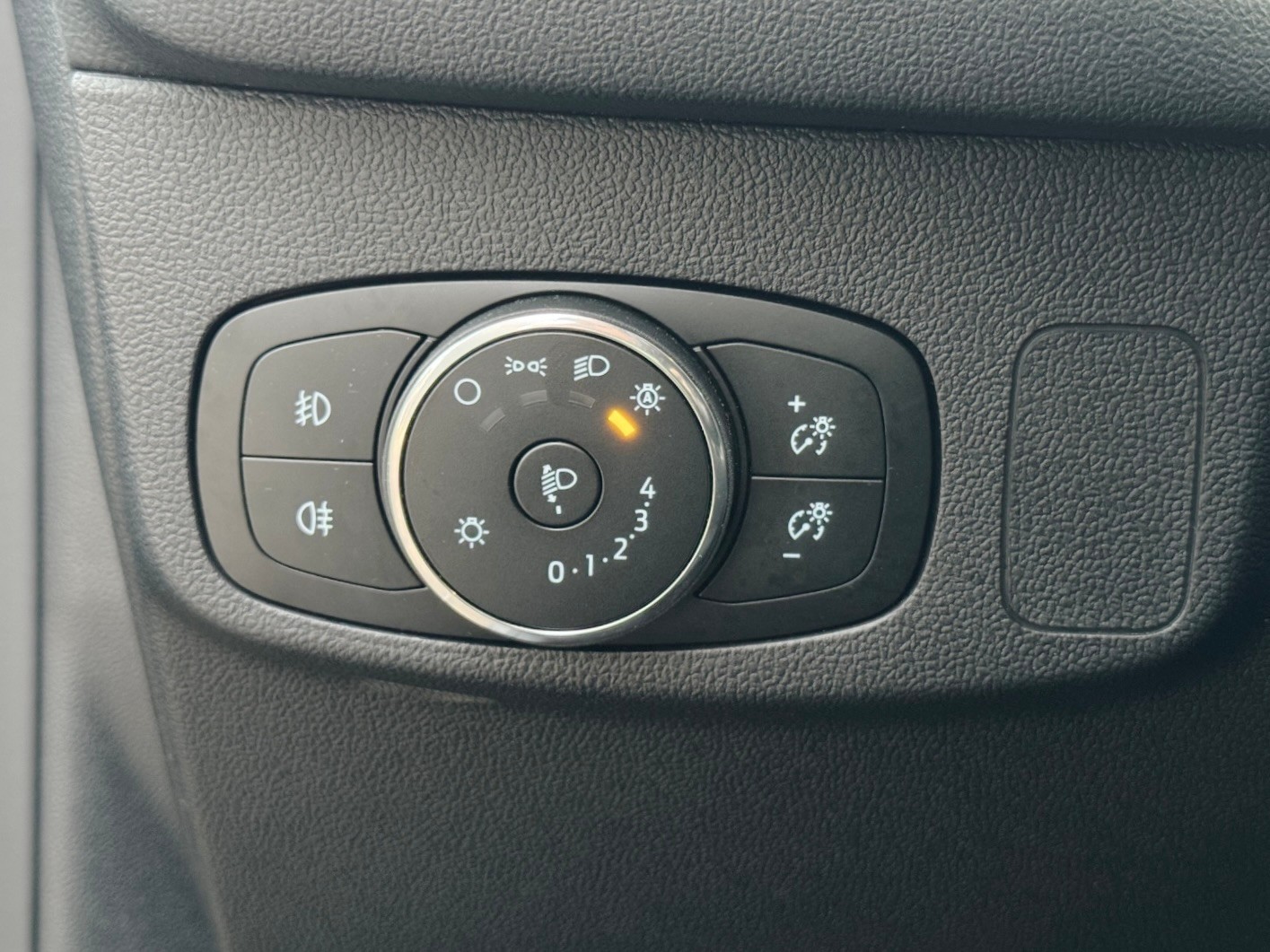 FORD Focus 1.0 MHEV ST-Line Automat - 17