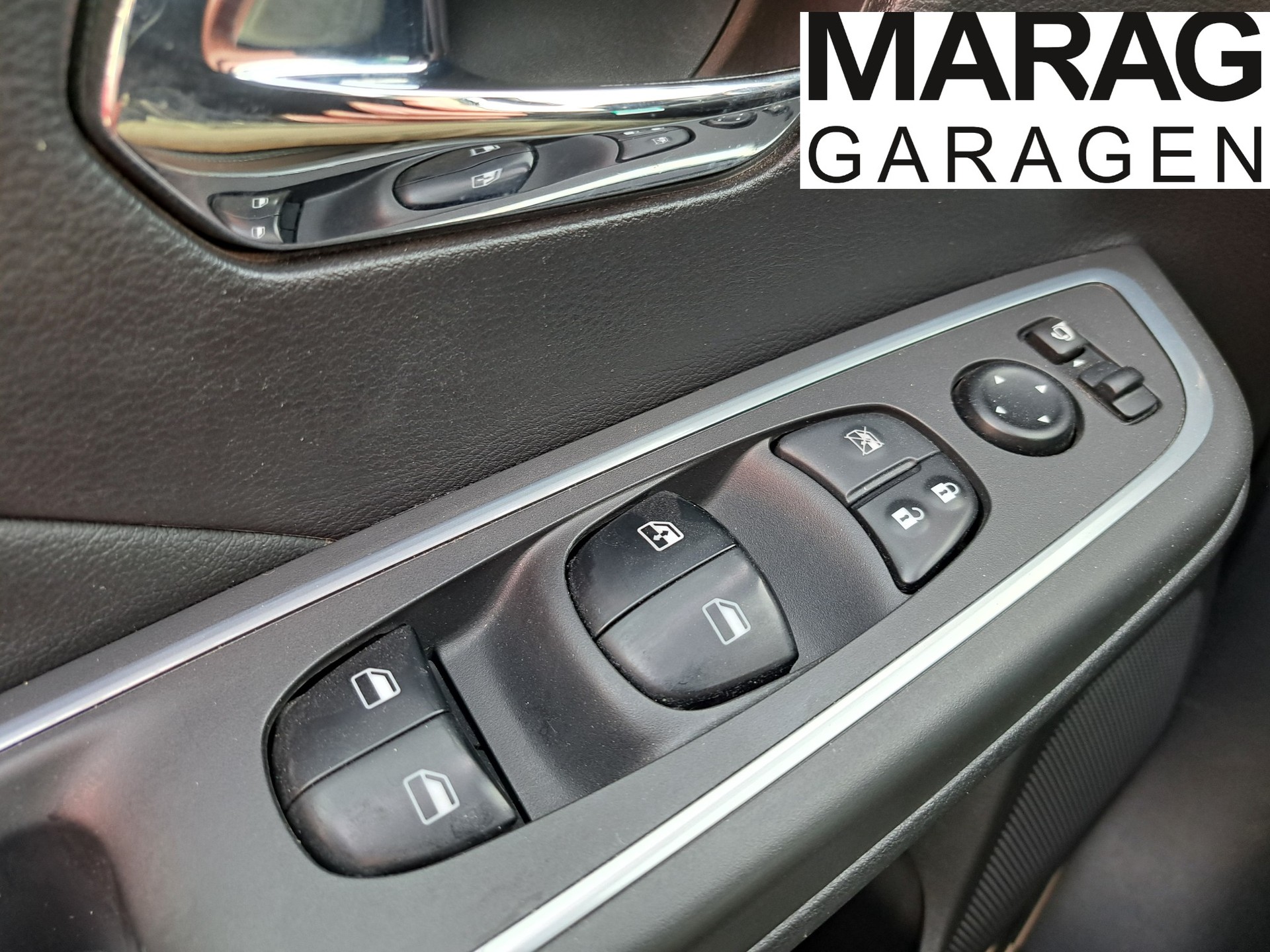 NISSAN Micra DIG-T 117 n-sport - 13