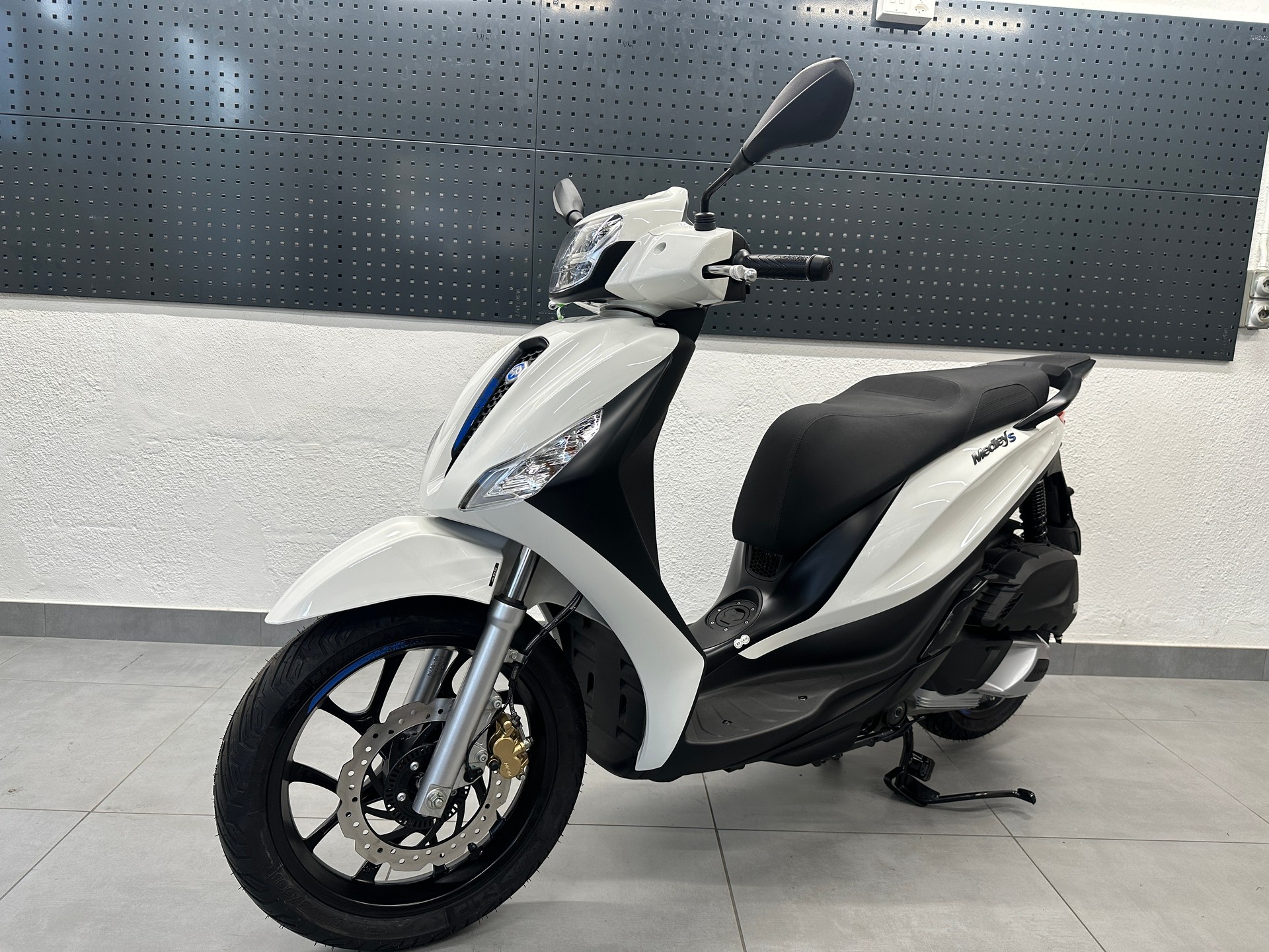 PIAGGIO Medley 125 Sport | Vorführfahrzeug | ABS | 125cc | Garantie - 5