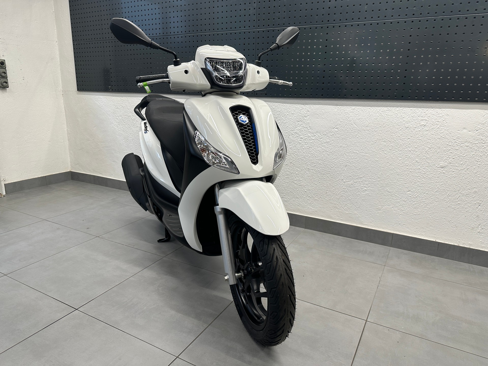 PIAGGIO Medley 125 Sport | Vorführfahrzeug | ABS | 125cc | Garantie - 11