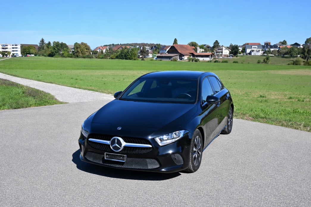 MERCEDES-BENZ A 200 d SE Line 8G-DCT