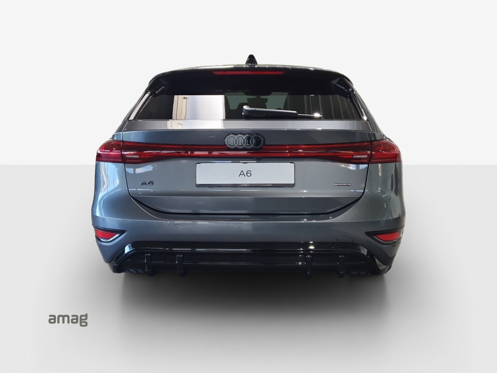 AUDI A6 Avant e-tron quattro - 4