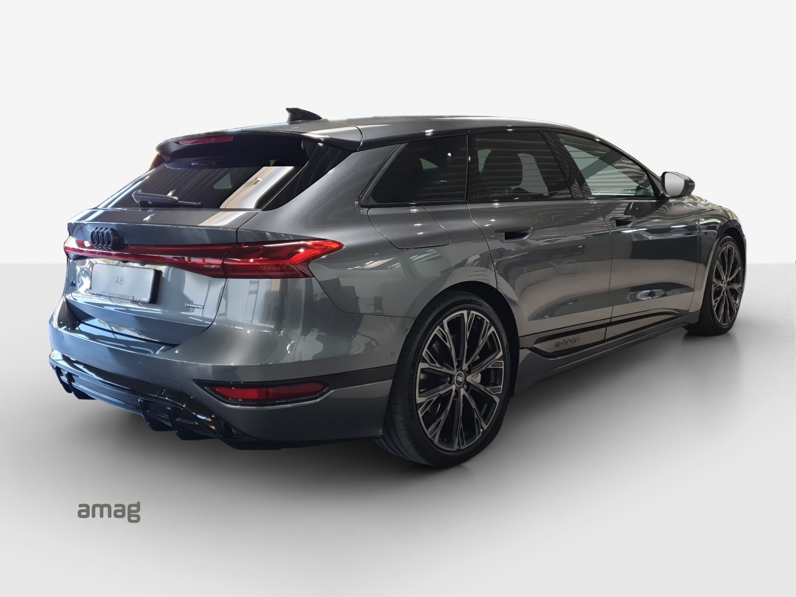 AUDI A6 Avant e-tron quattro - 5