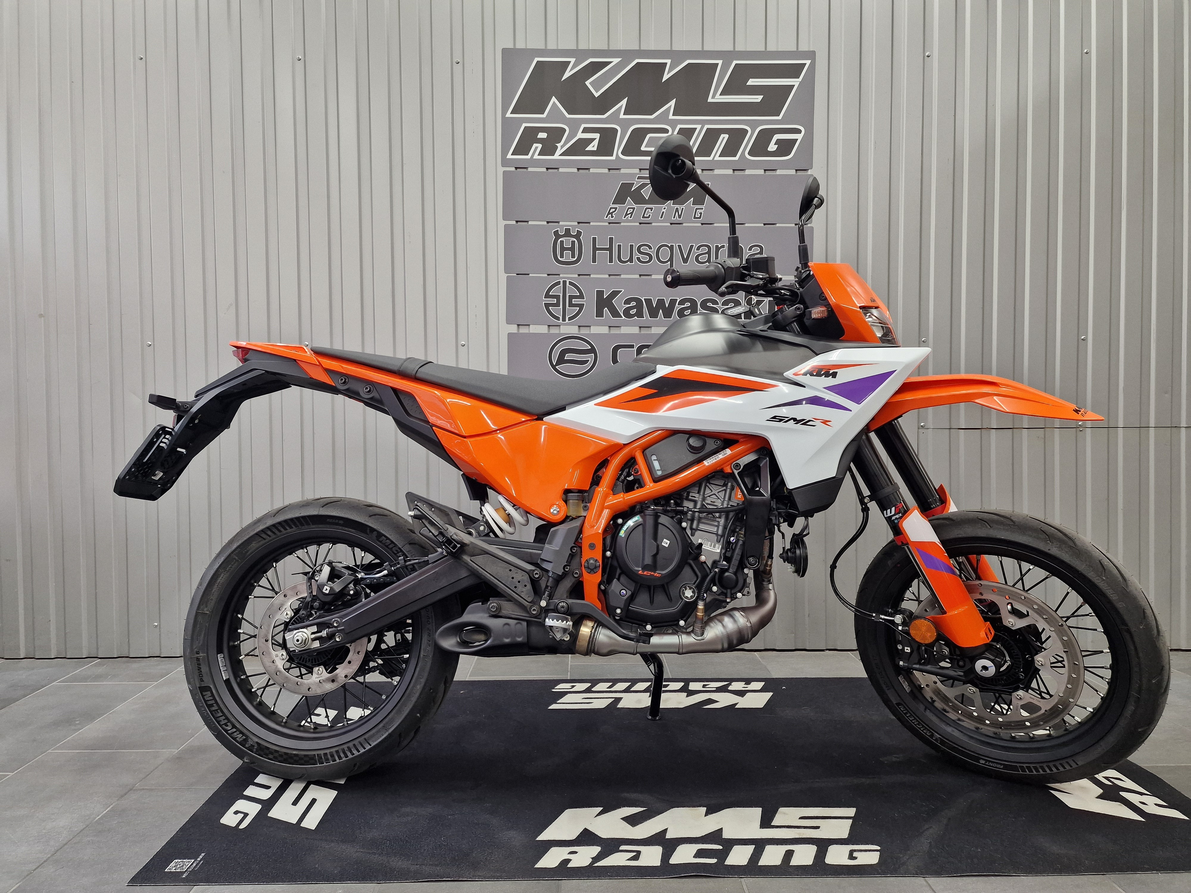 KTM 390
